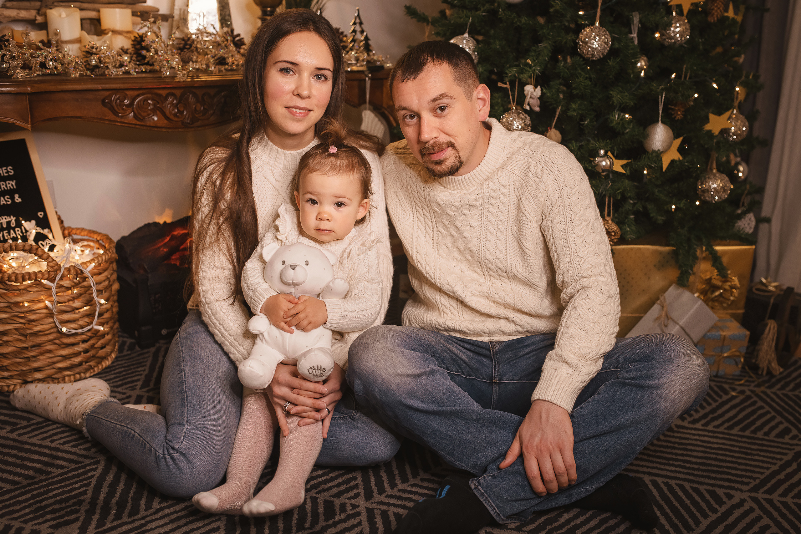 12.05.2020 Christmas Family Photoshoot 14. Wedding family event photographer in Chicago Nick Yushevich