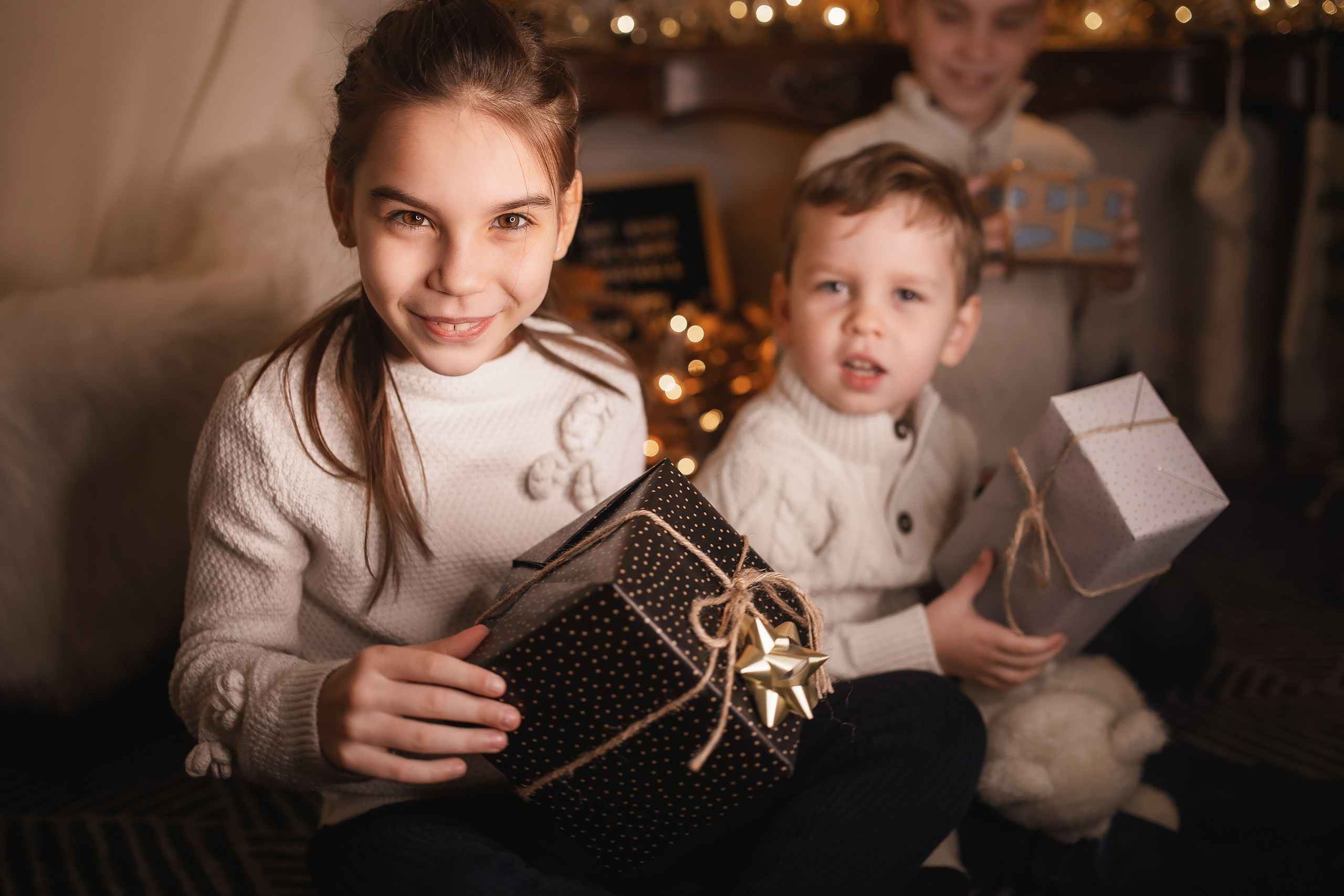 11.28.2020 Christmas Family Photoshoot 5. Wedding family event photographer in Chicago Nick Yushevich