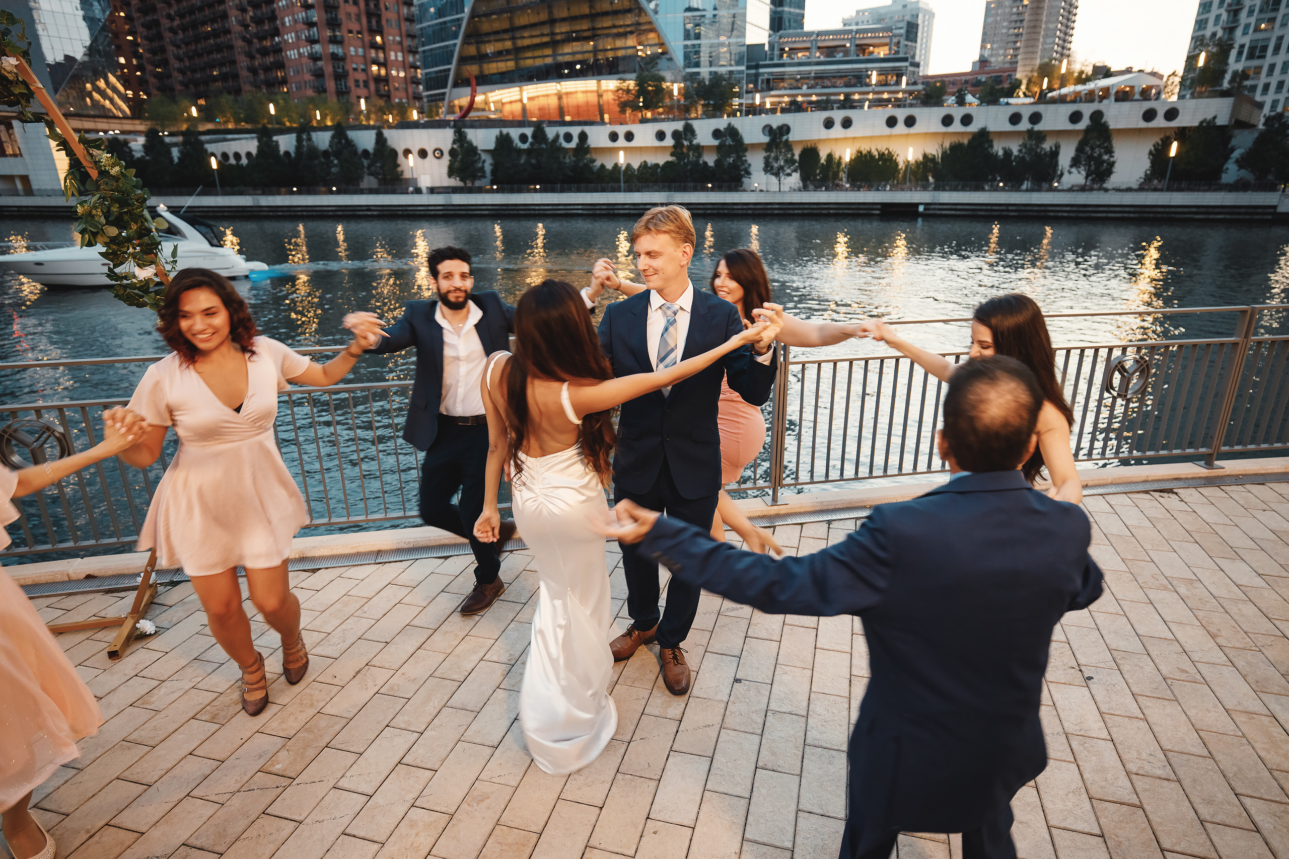 09.25.2020 Wedding. Wedding family event photographer in Chicago Nick Yushevich