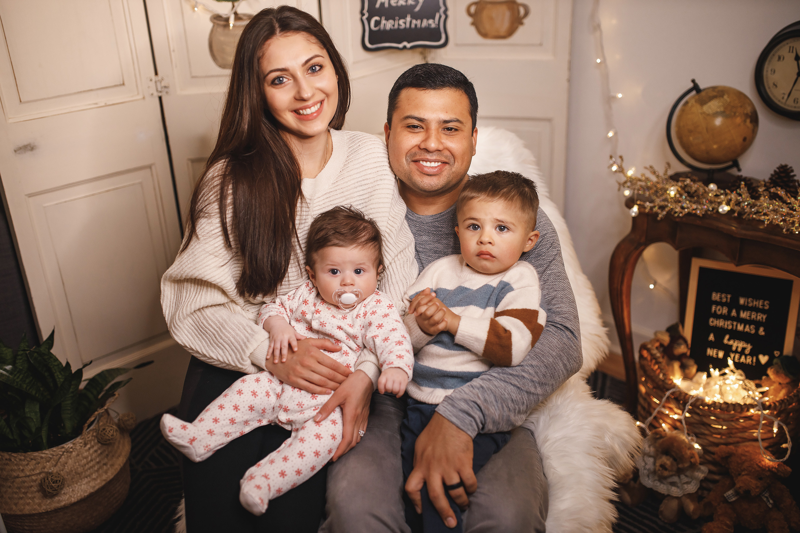 11.15.2020 Christmas Family Photoshoot 2. Wedding family event photographer in Chicago Nick Yushevich