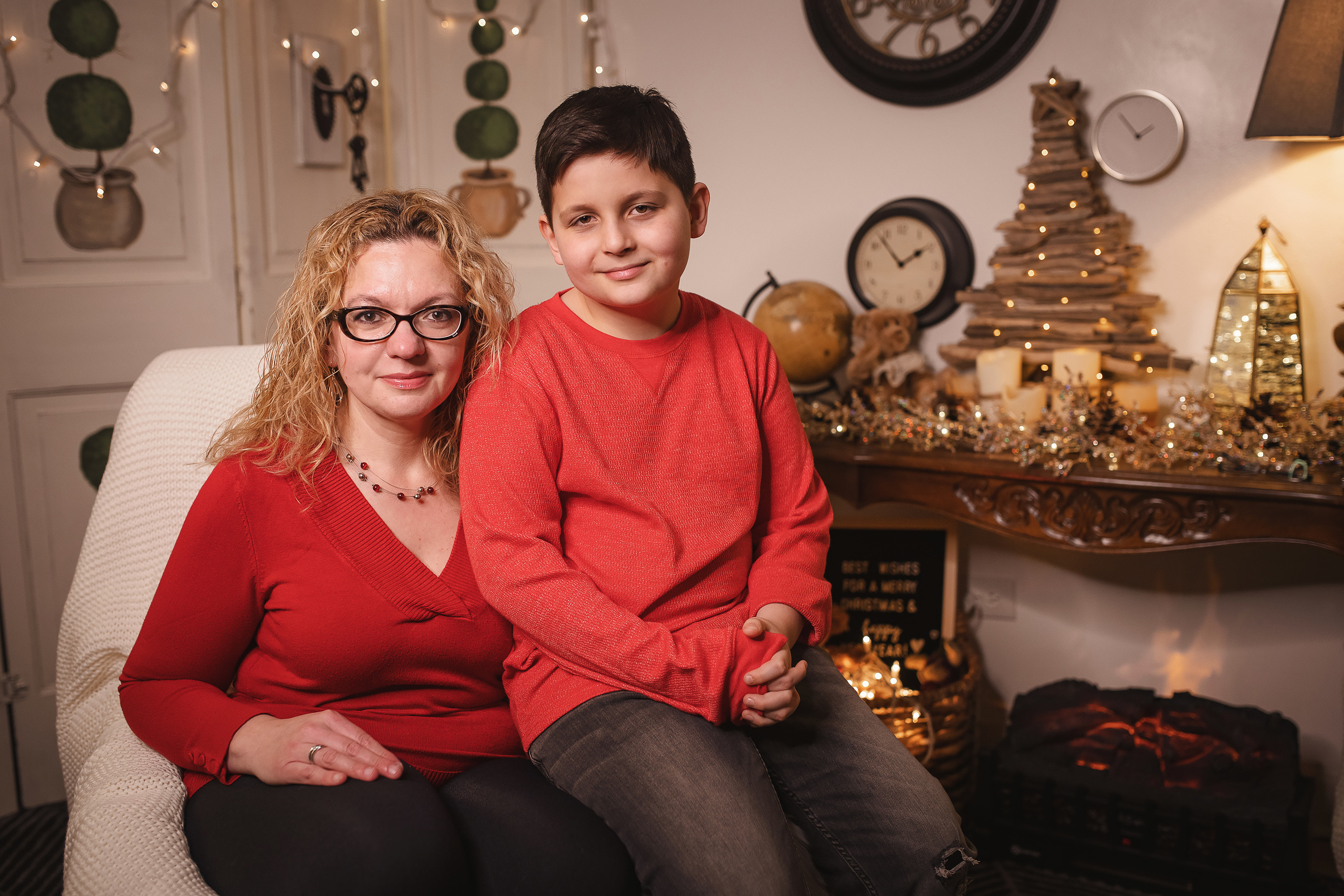 12.05.2020 Christmas Family Photoshoot 12. Wedding family event photographer in Chicago Nick Yushevich