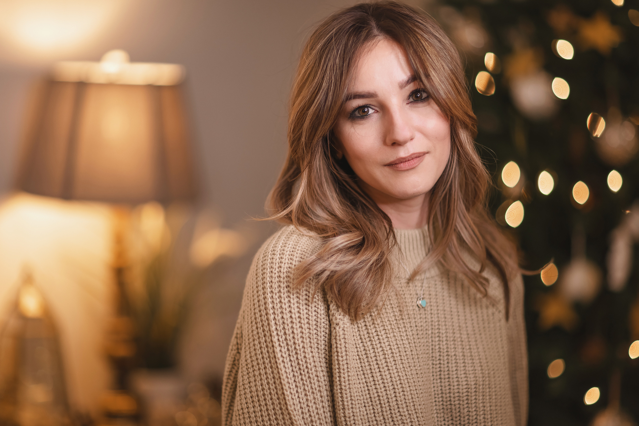 12.05.2020 Christmas Family Photoshoot 15. Wedding family event photographer in Chicago Nick Yushevich