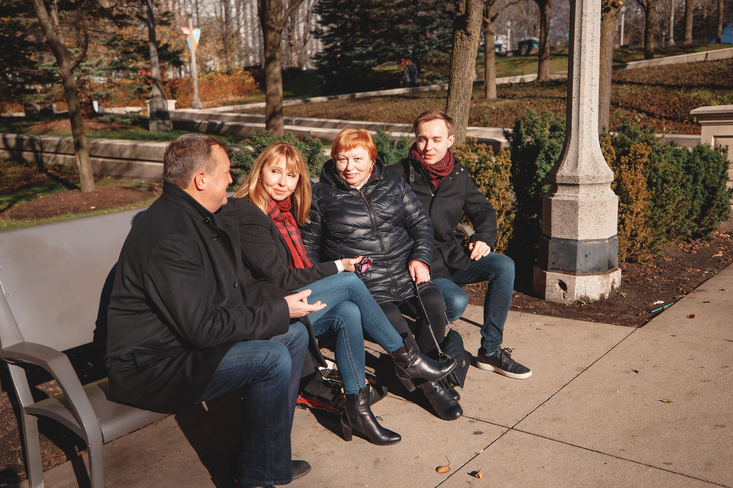 11.28.2020 Family Photoshoot. Wedding family event photographer in Chicago Nick Yushevich