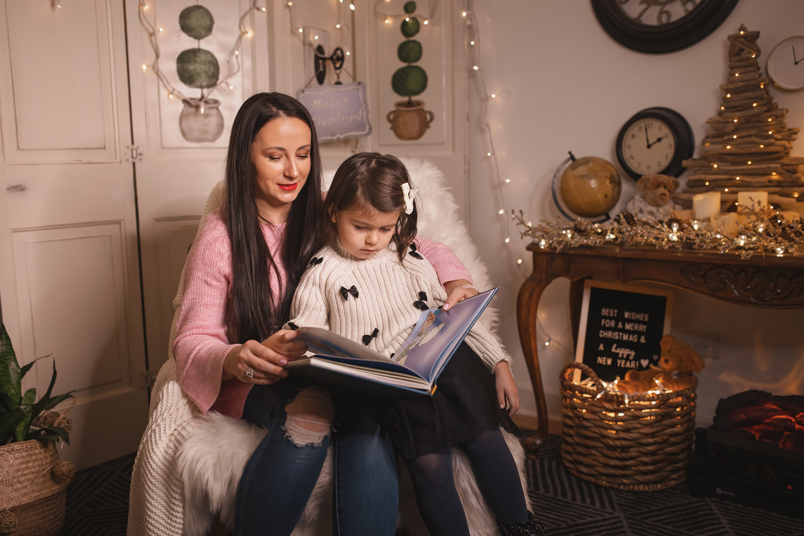 12.06.2020 Christmas Family Photoshoot 18. Wedding family event photographer in Chicago Nick Yushevich