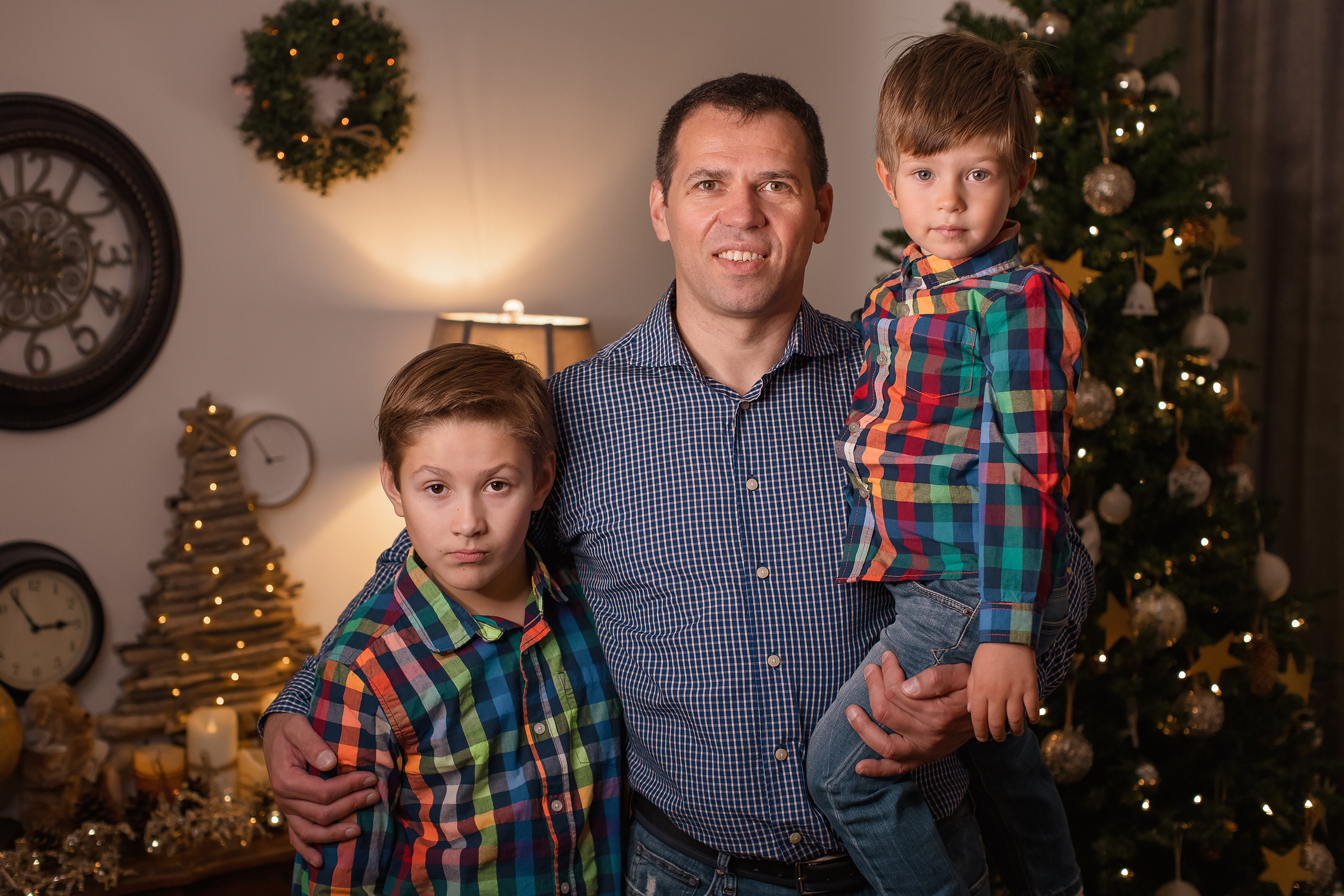 12.05.2020 Christmas Family Photoshoot 13. Wedding family event photographer in Chicago Nick Yushevich