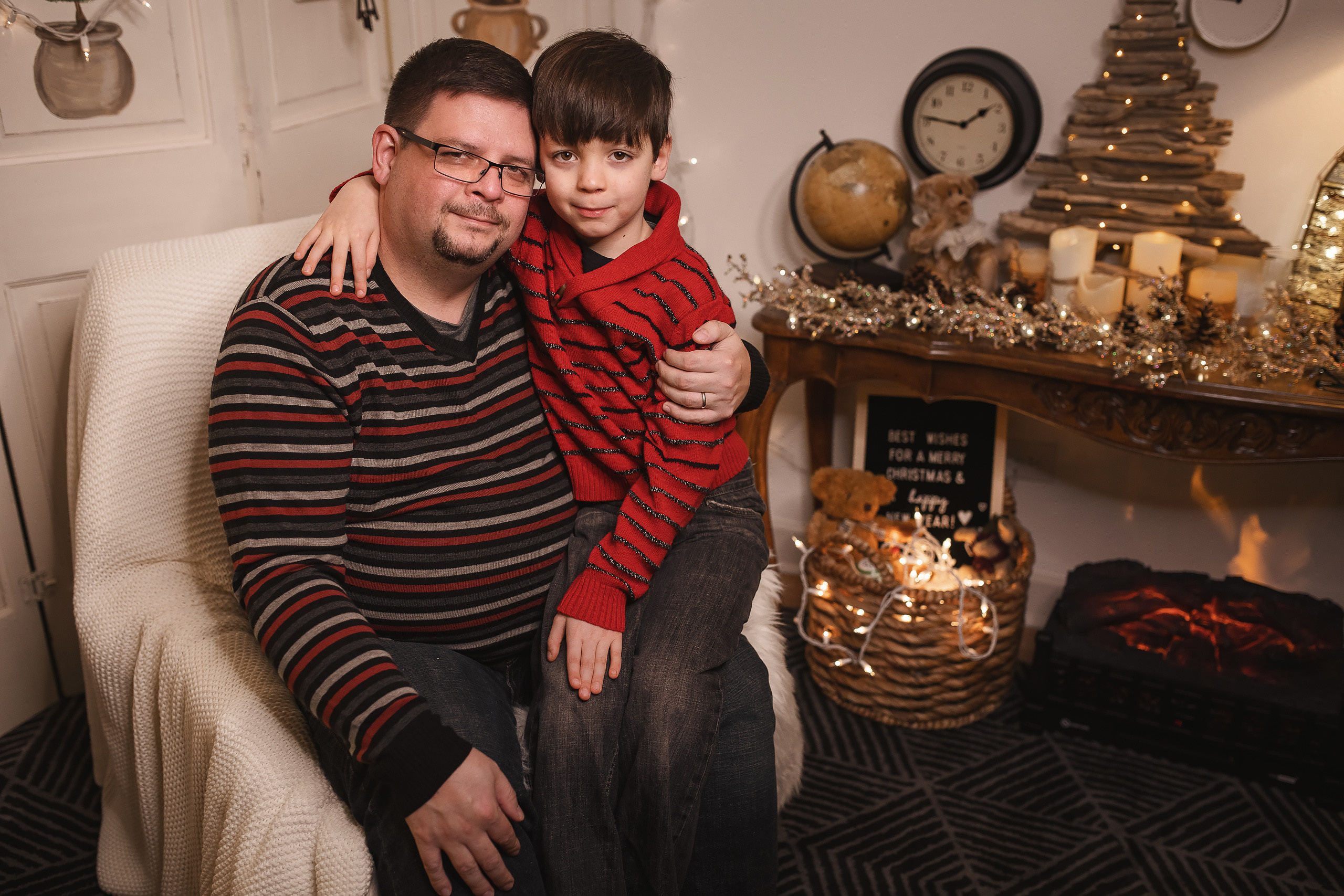 12.05.2020 Christmas Family Photoshoot 12. Wedding family event photographer in Chicago Nick Yushevich