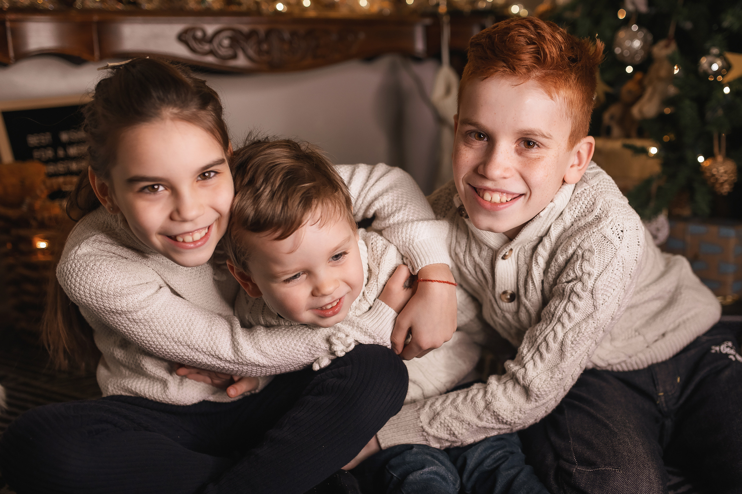 11.28.2020 Christmas Family Photoshoot 5. Wedding family event photographer in Chicago Nick Yushevich