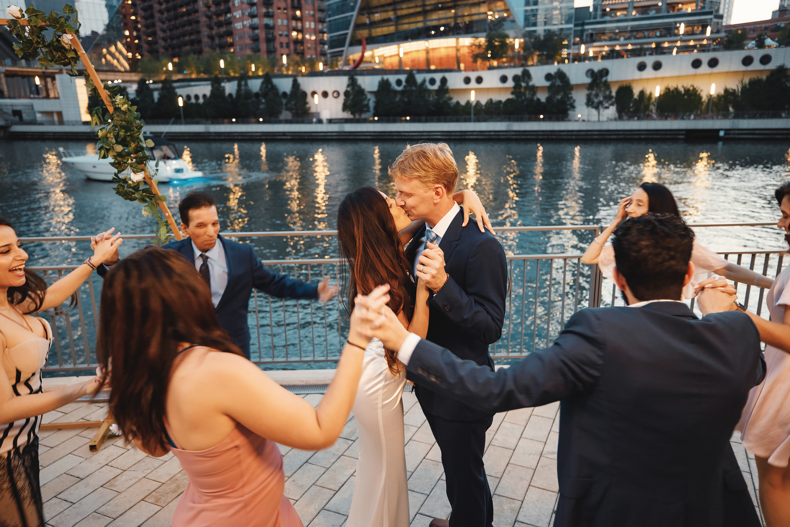 09.25.2020 Wedding. Wedding family event photographer in Chicago Nick Yushevich