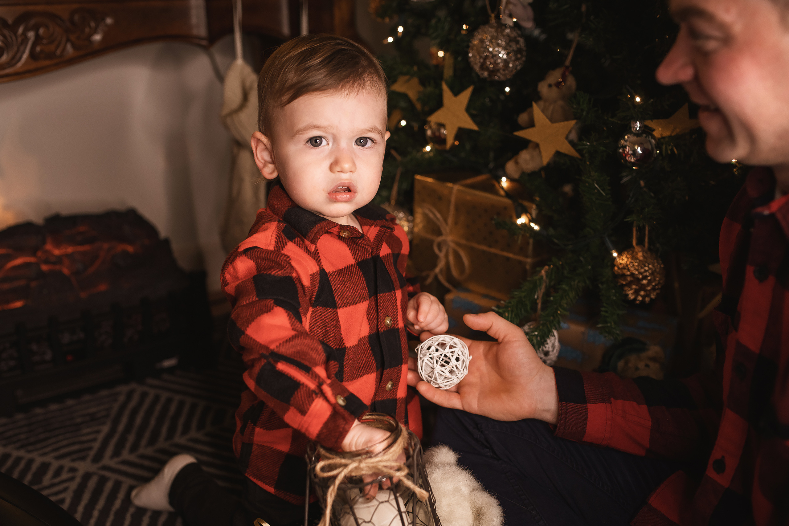 11.29.2020 Christmas Family Photoshoot 9. Wedding family event photographer in Chicago Nick Yushevich