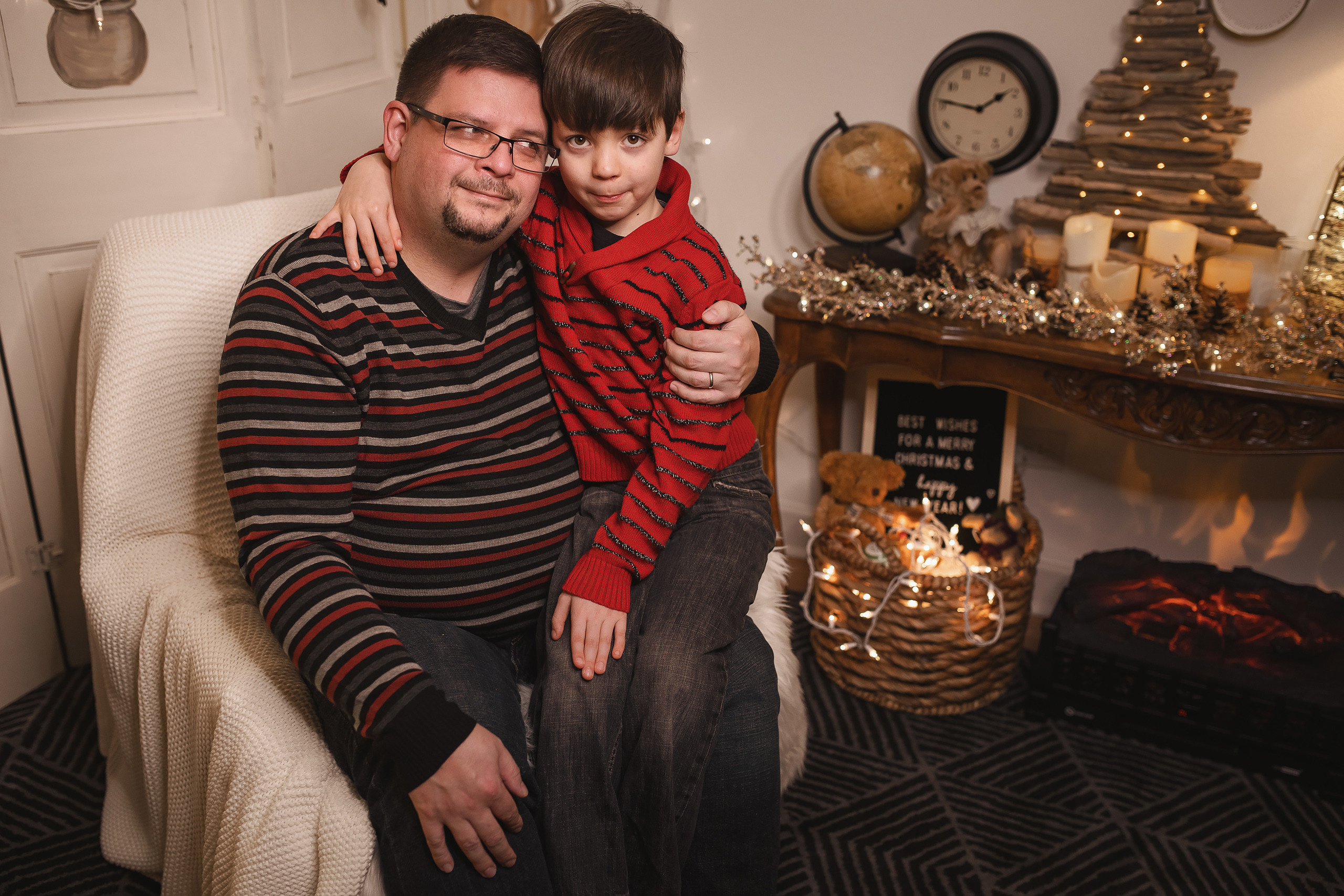 12.05.2020 Christmas Family Photoshoot 12. Wedding family event photographer in Chicago Nick Yushevich