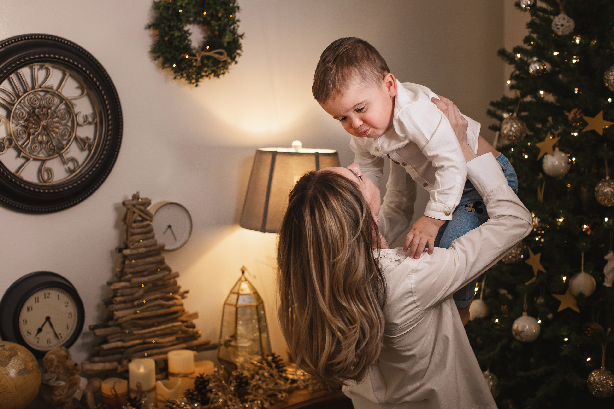 12.05.2020 Christmas Family Photoshoot 15. Wedding family event photographer in Chicago Nick Yushevich