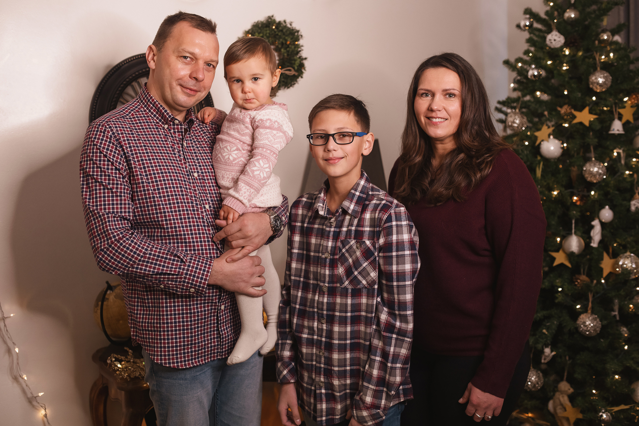 12.06.2020 Christmas Family Photoshoot 16. Wedding family event photographer in Chicago Nick Yushevich