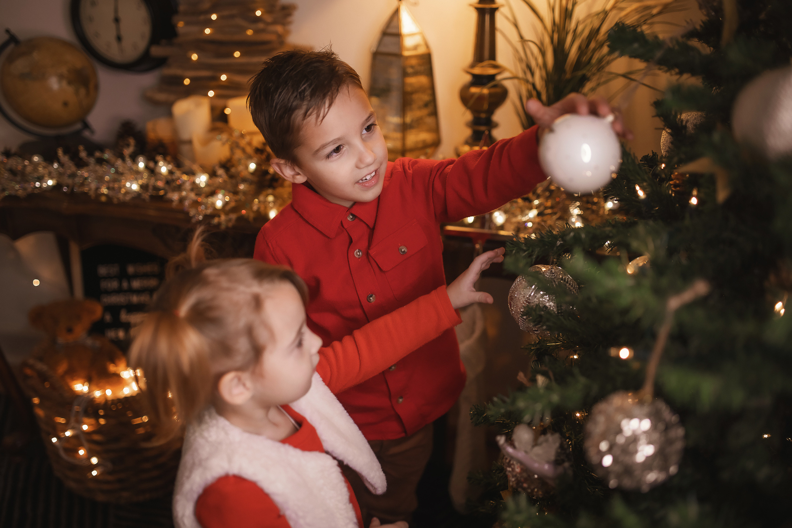 11.28.2020 Christmas Family Photoshoot 7. Wedding family event photographer in Chicago Nick Yushevich