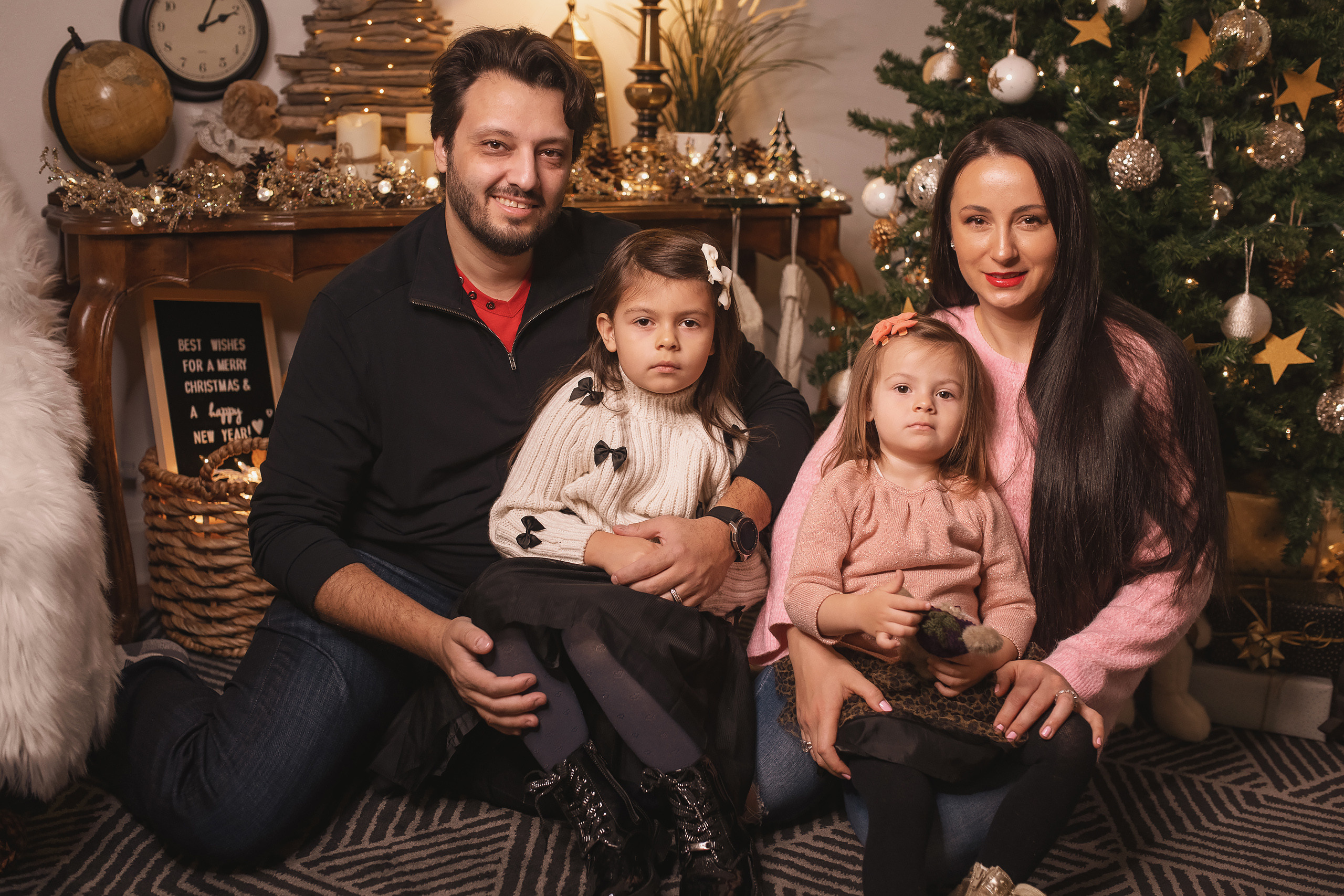 12.06.2020 Christmas Family Photoshoot 18. Wedding family event photographer in Chicago Nick Yushevich