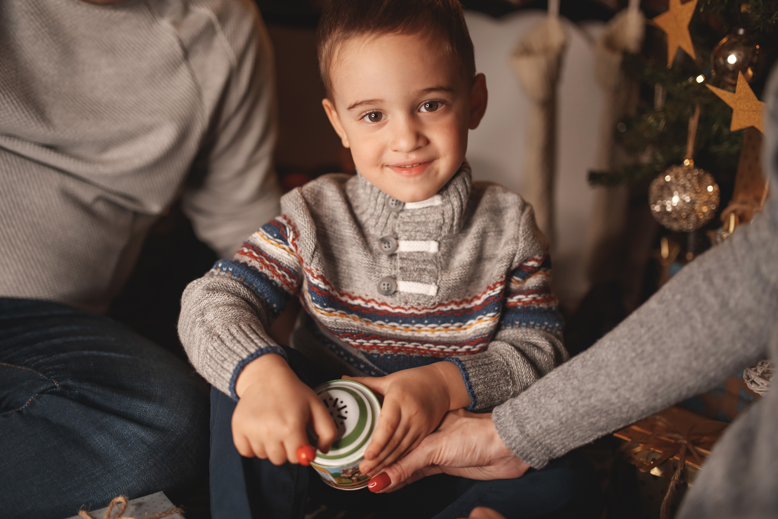 12.11.2020 Christmas Family Photoshoot 19. Wedding family event photographer in Chicago Nick Yushevich