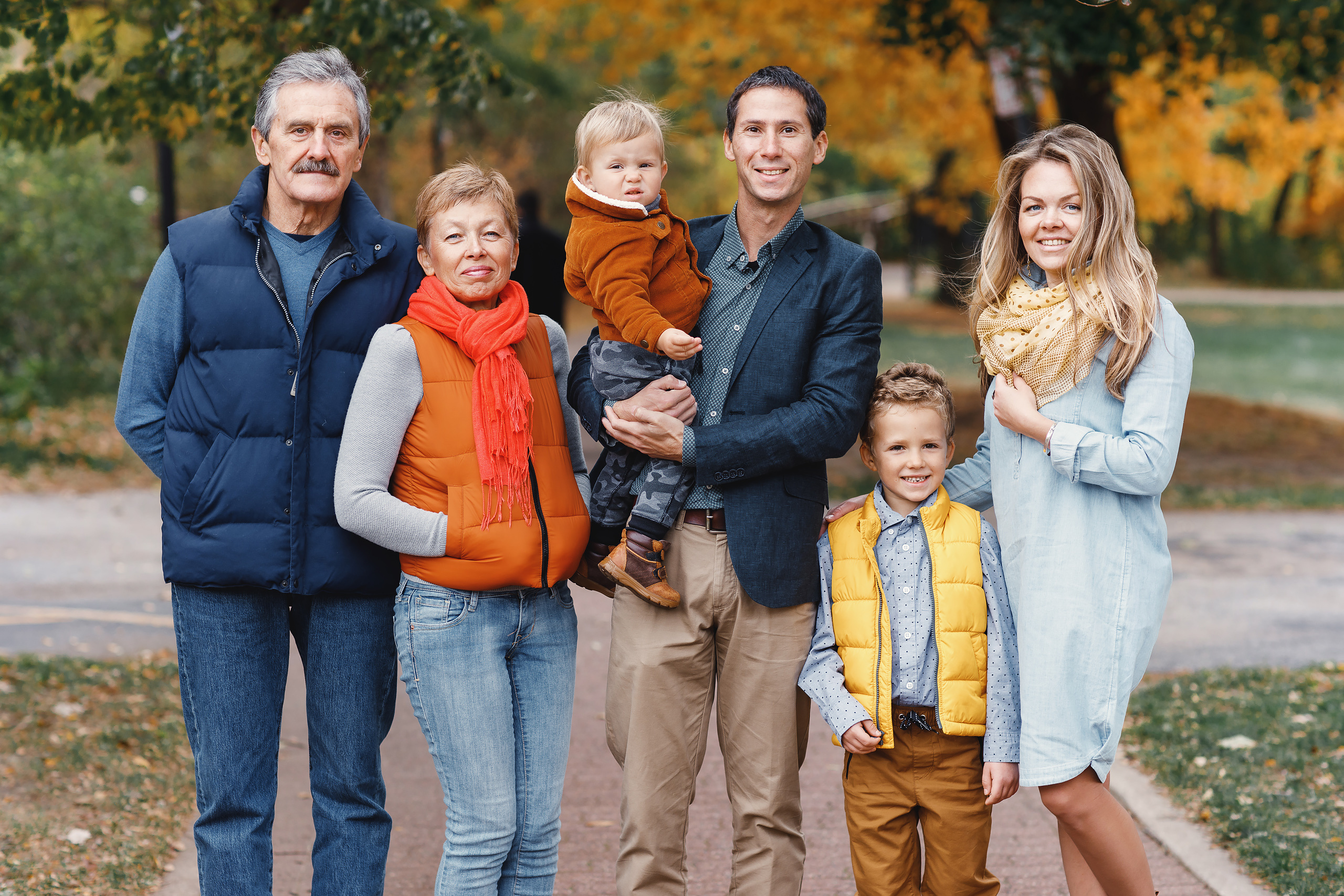 10.17.2020 Family photoshoot. Wedding family event photographer in Chicago Nick Yushevich