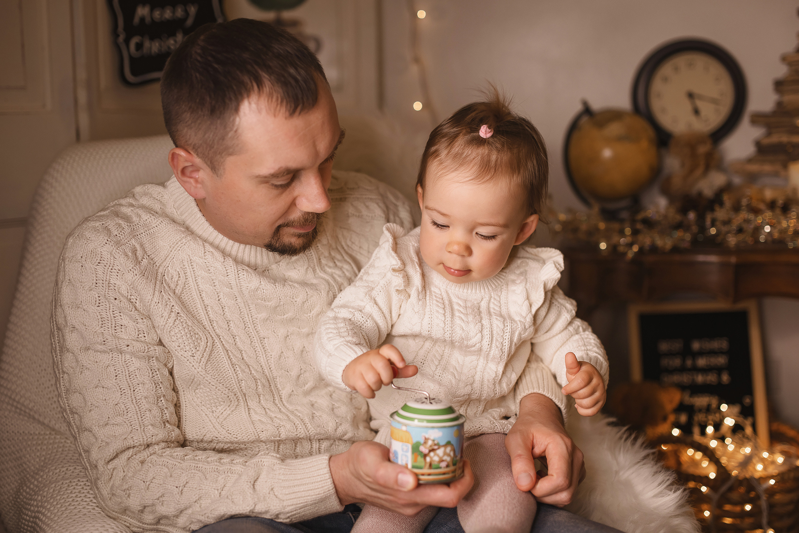 12.05.2020 Christmas Family Photoshoot 14. Wedding family event photographer in Chicago Nick Yushevich