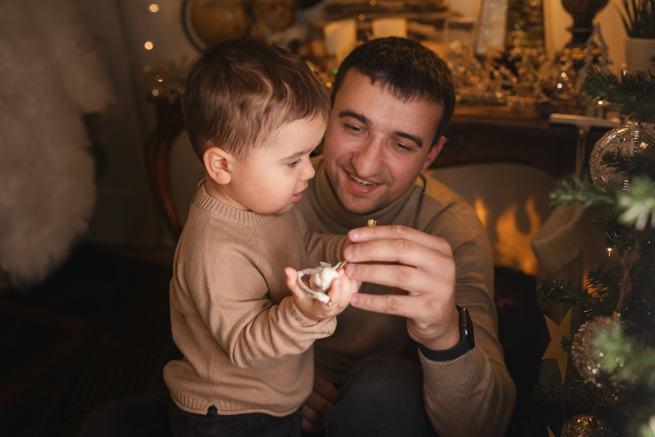 12.05.2020 Christmas Family Photoshoot 15. Wedding family event photographer in Chicago Nick Yushevich