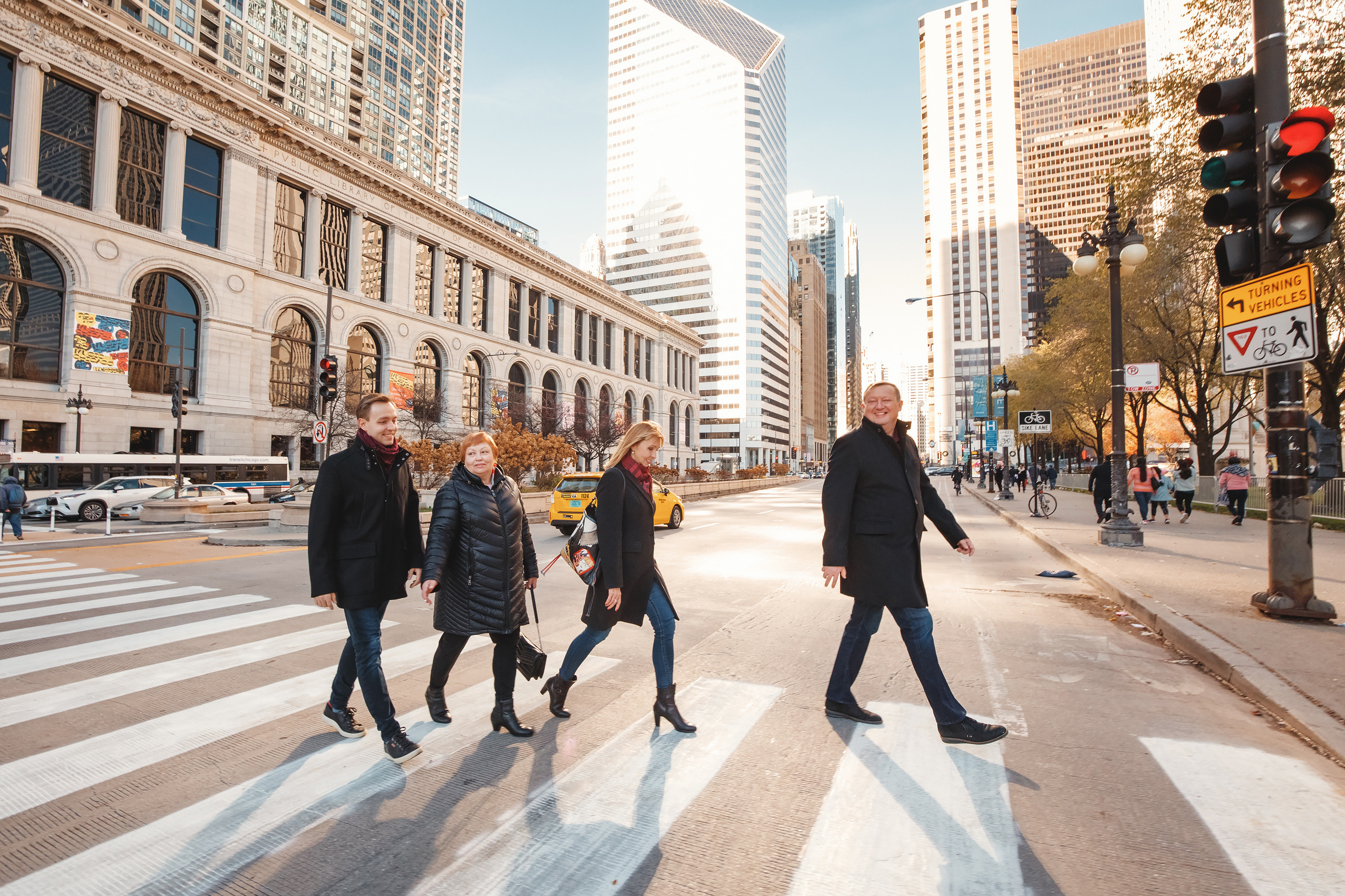 11.28.2020 Family Photoshoot. Wedding family event photographer in Chicago Nick Yushevich