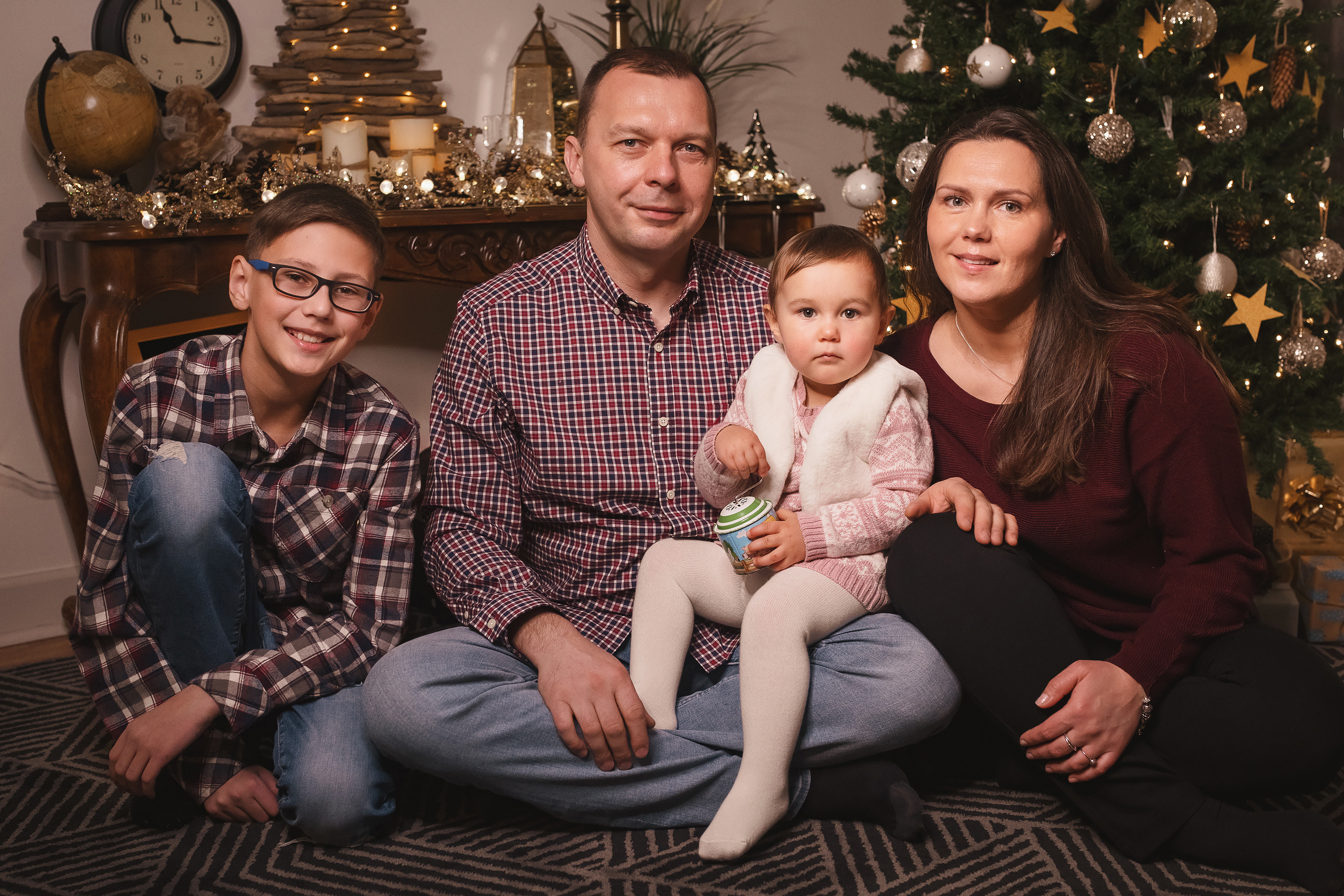 12.06.2020 Christmas Family Photoshoot 16. Wedding family event photographer in Chicago Nick Yushevich