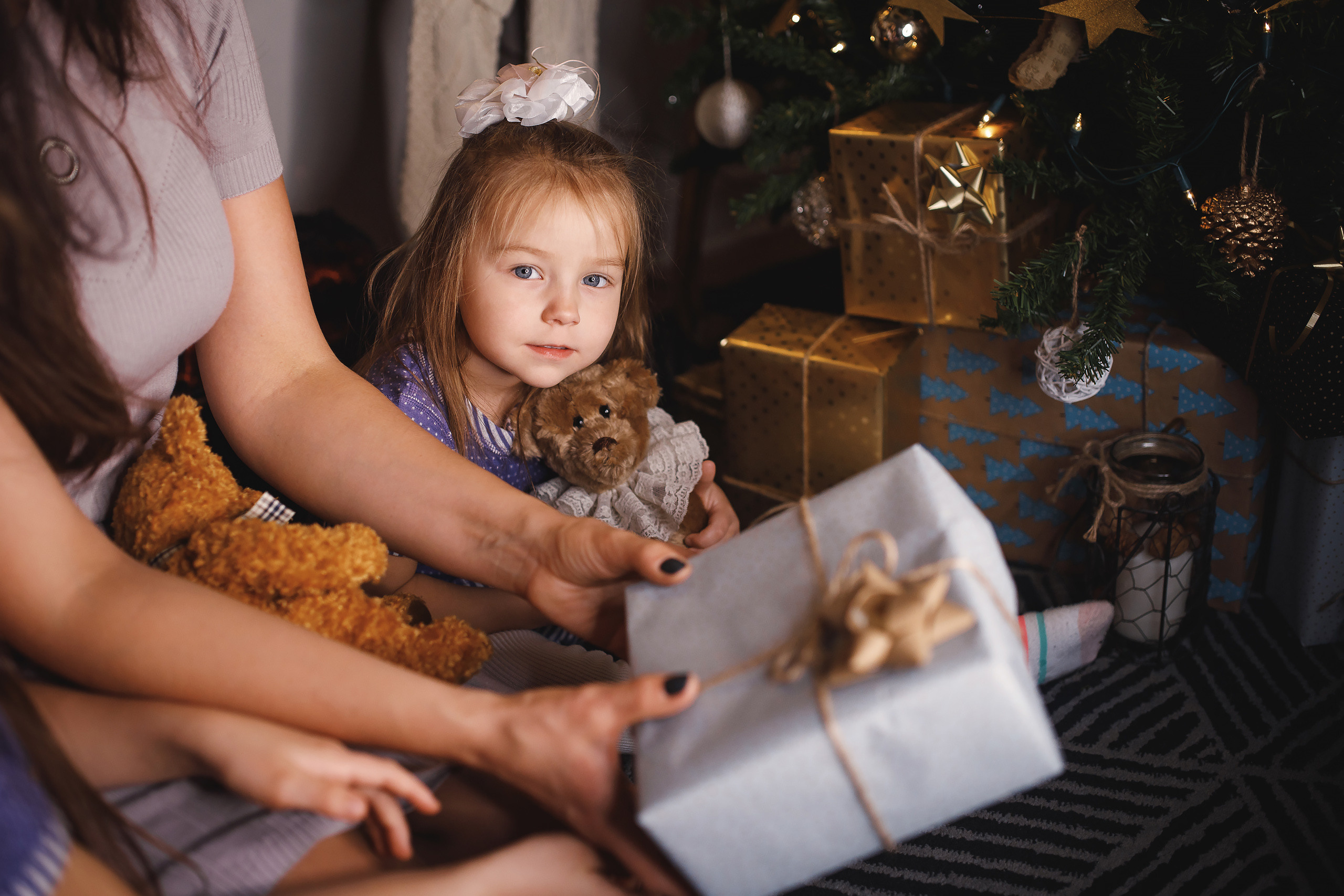 11.15.2020 Christmas Family Photoshoot 3. Wedding family event photographer in Chicago Nick Yushevich