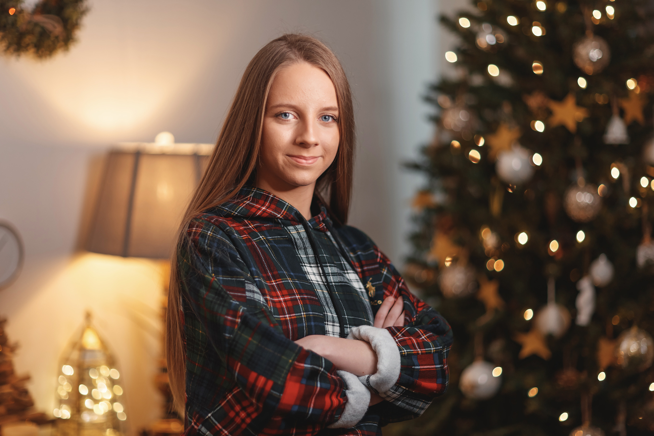 12132020 Christmas Family Photoshoot 20. Wedding family event photographer in Chicago Nick Yushevich