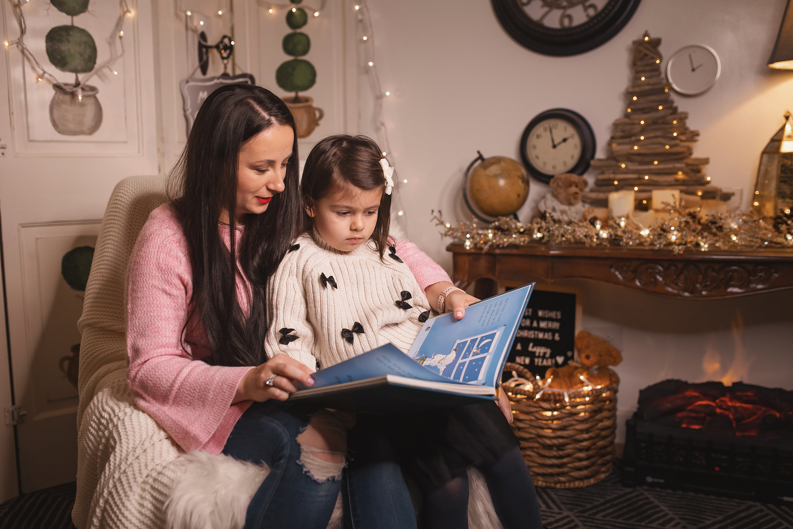 12.06.2020 Christmas Family Photoshoot 18. Wedding family event photographer in Chicago Nick Yushevich