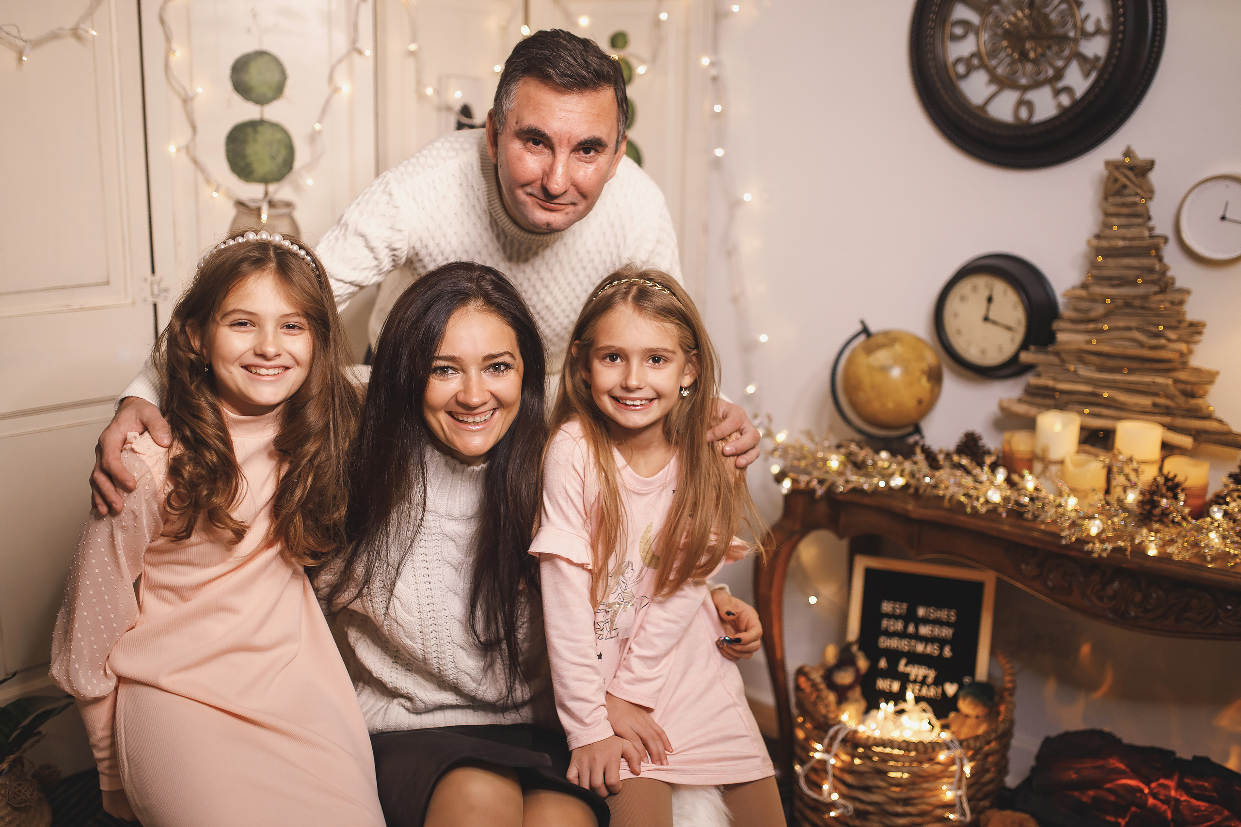 11.22.2020 Christmas Family Photoshoot 4. Wedding family event photographer in Chicago Nick Yushevich