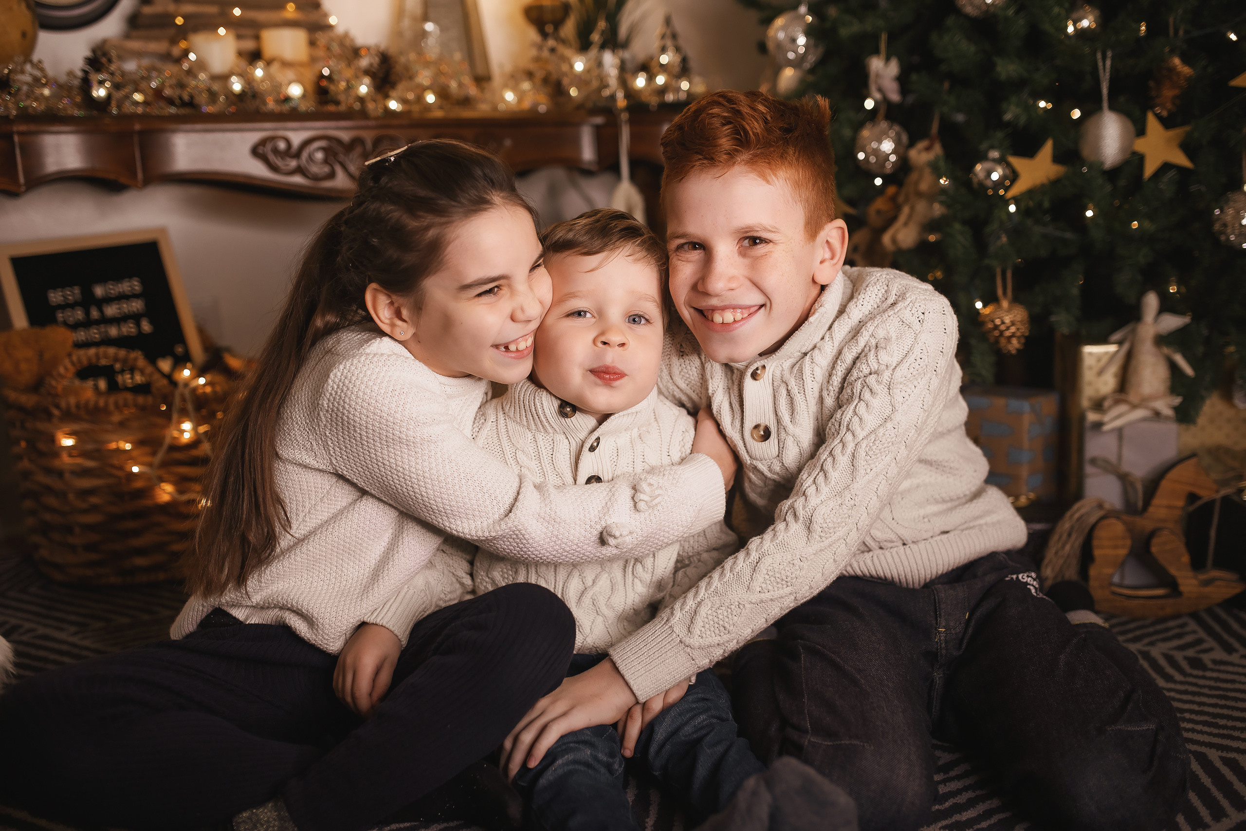 11.28.2020 Christmas Family Photoshoot 5. Wedding family event photographer in Chicago Nick Yushevich