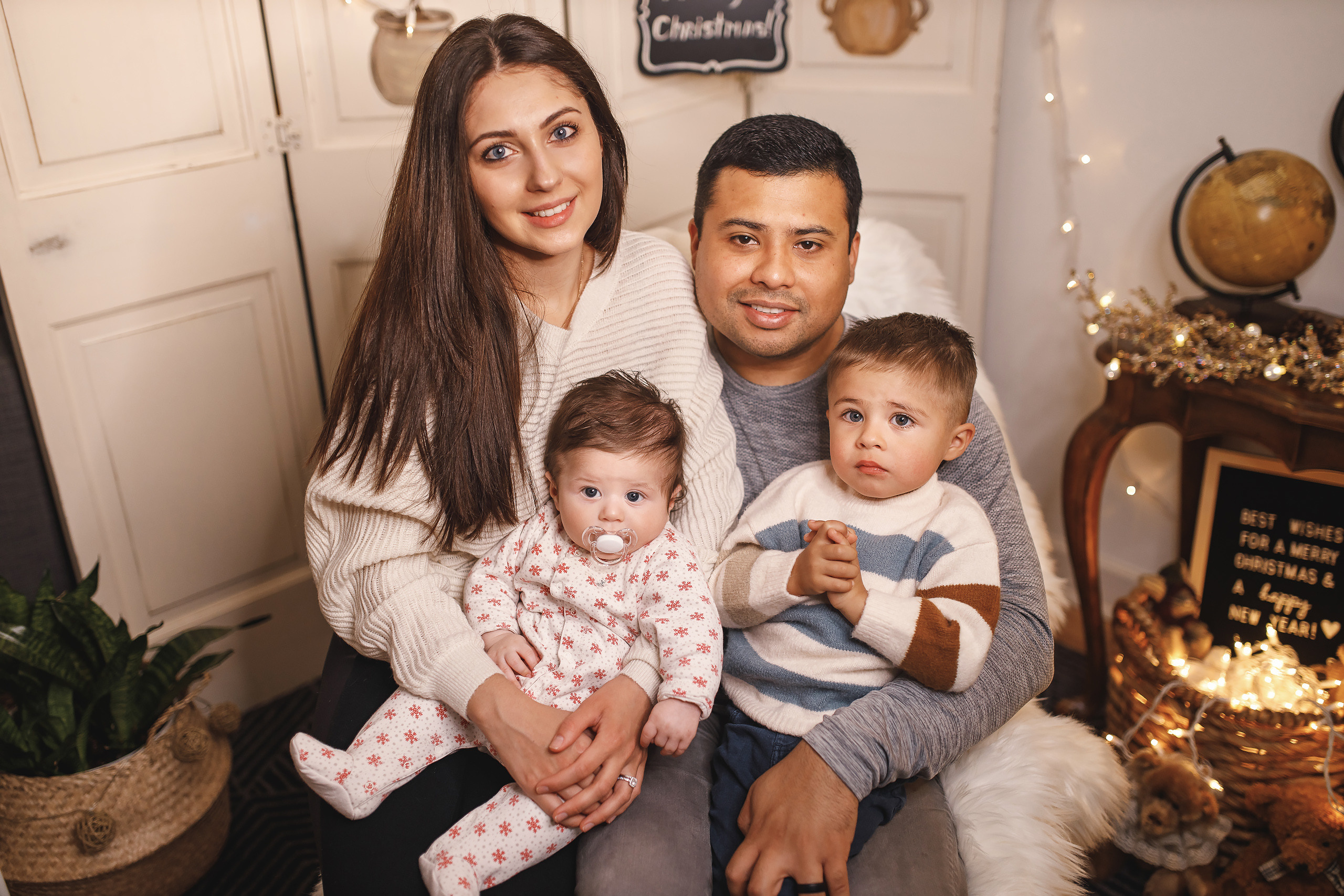 11.15.2020 Christmas Family Photoshoot 2. Wedding family event photographer in Chicago Nick Yushevich