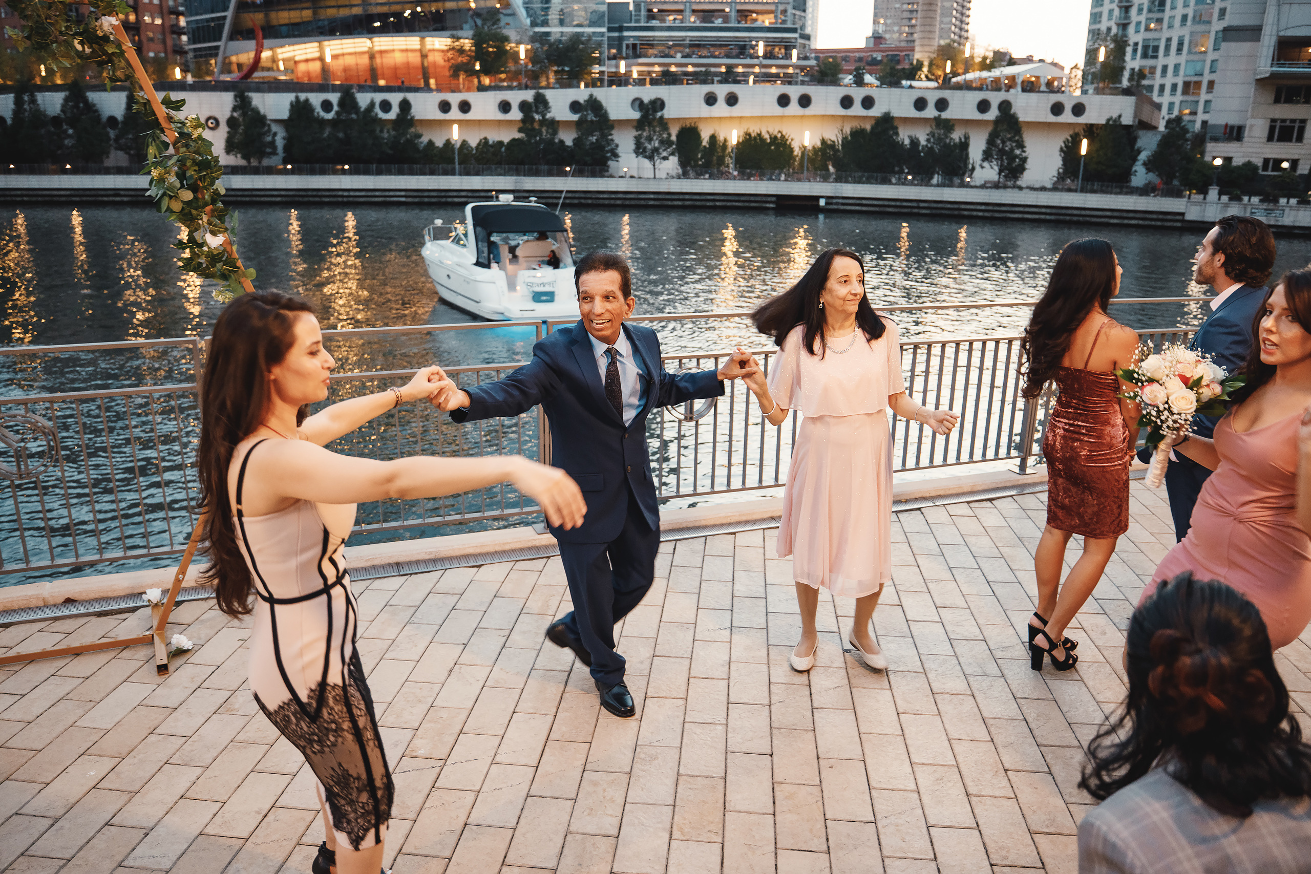 09.25.2020 Wedding. Wedding family event photographer in Chicago Nick Yushevich