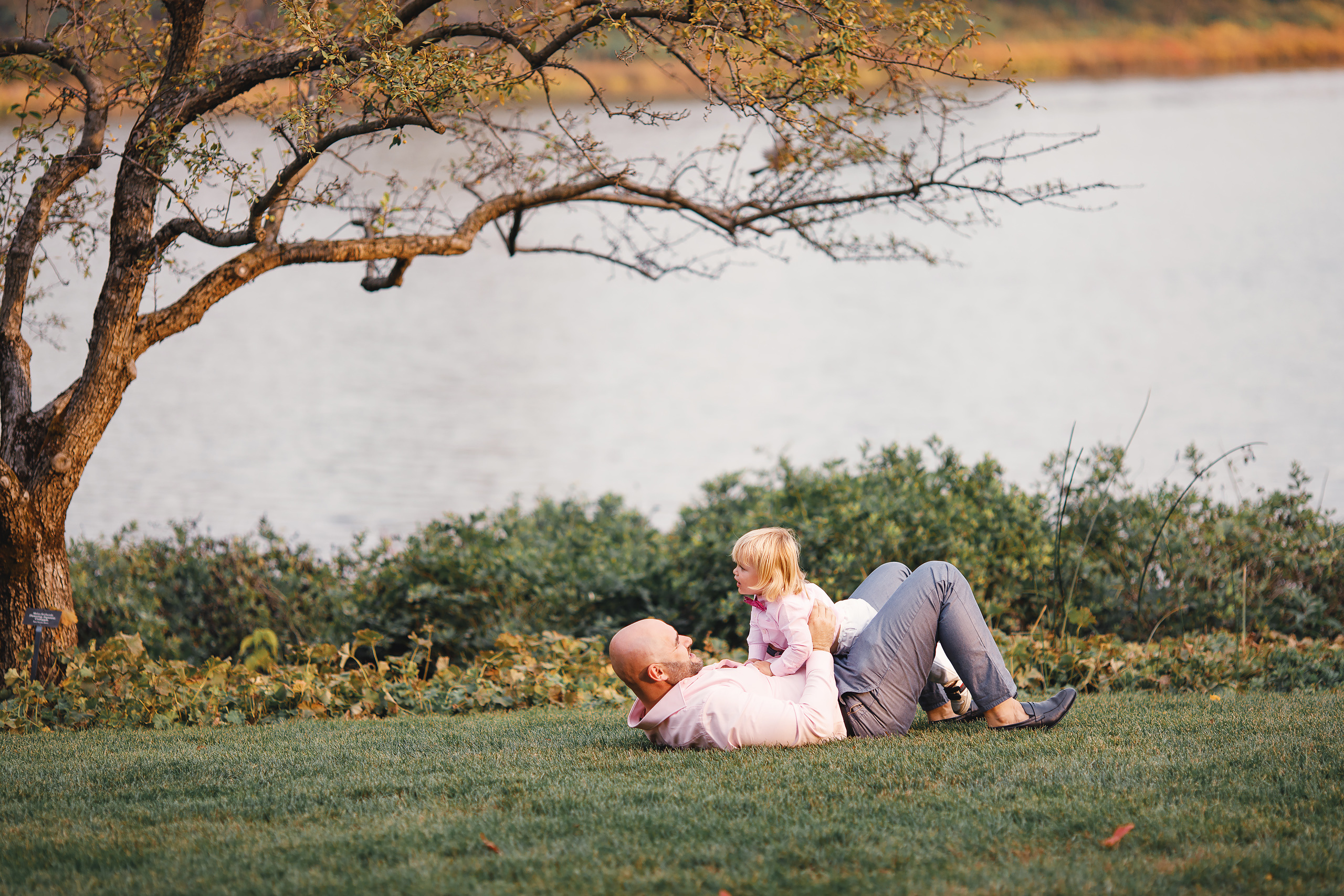 10.09.2020 Family photoshoot. Wedding family event photographer in Chicago Nick Yushevich