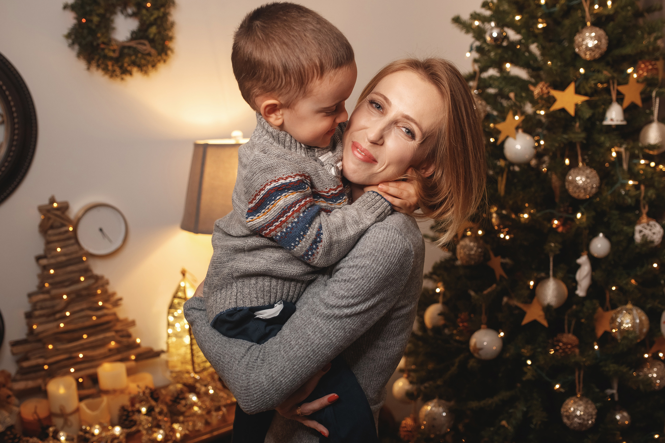 12.11.2020 Christmas Family Photoshoot 19. Wedding family event photographer in Chicago Nick Yushevich