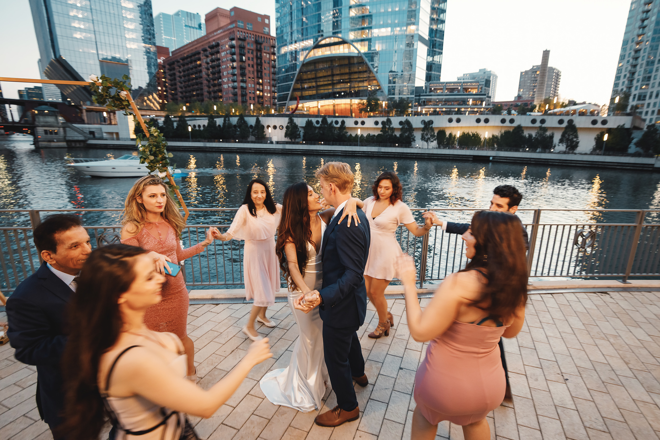 09.25.2020 Wedding. Wedding family event photographer in Chicago Nick Yushevich