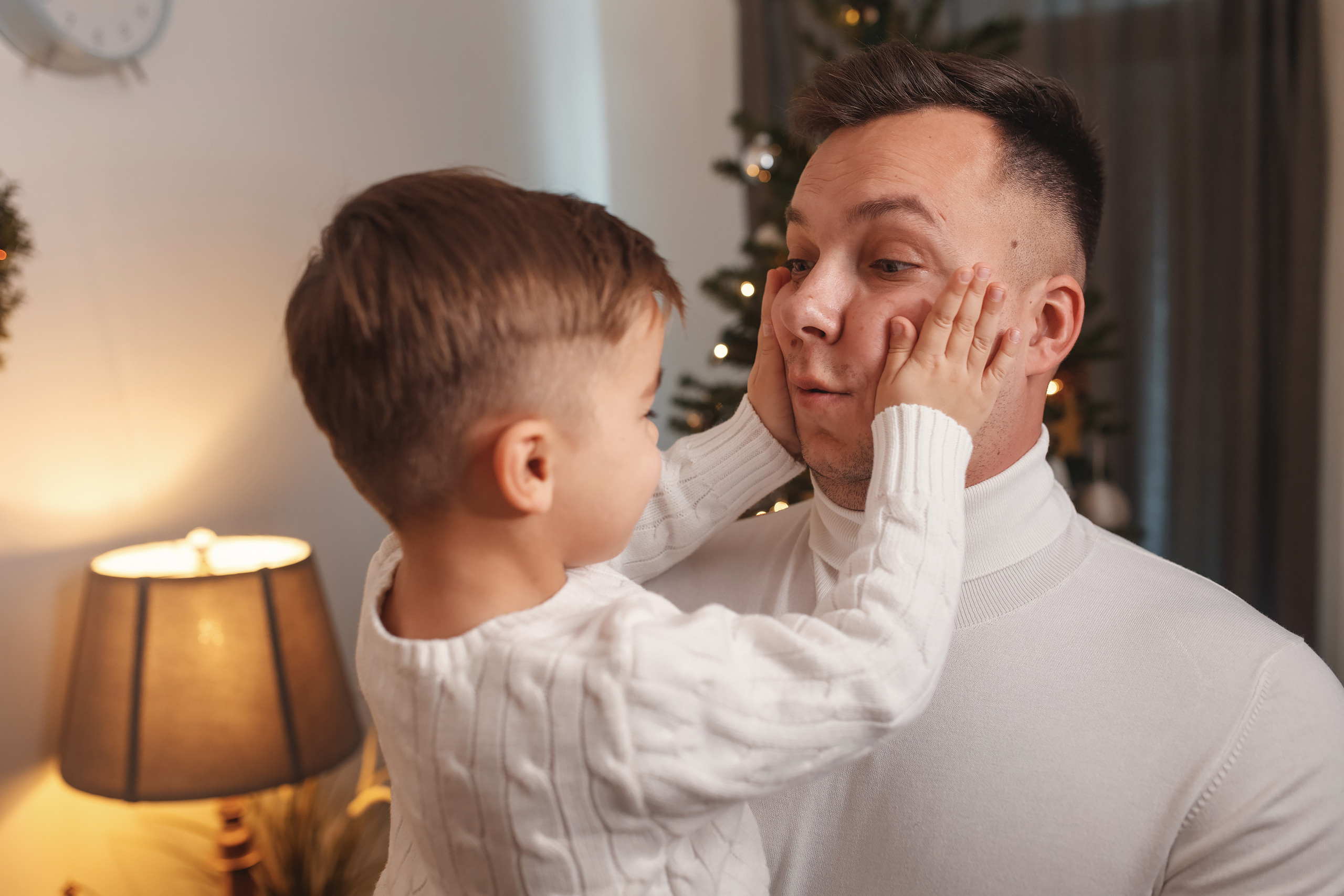 12.13.2020 Christmas Family Photoshoot 21. Wedding family event photographer in Chicago Nick Yushevich