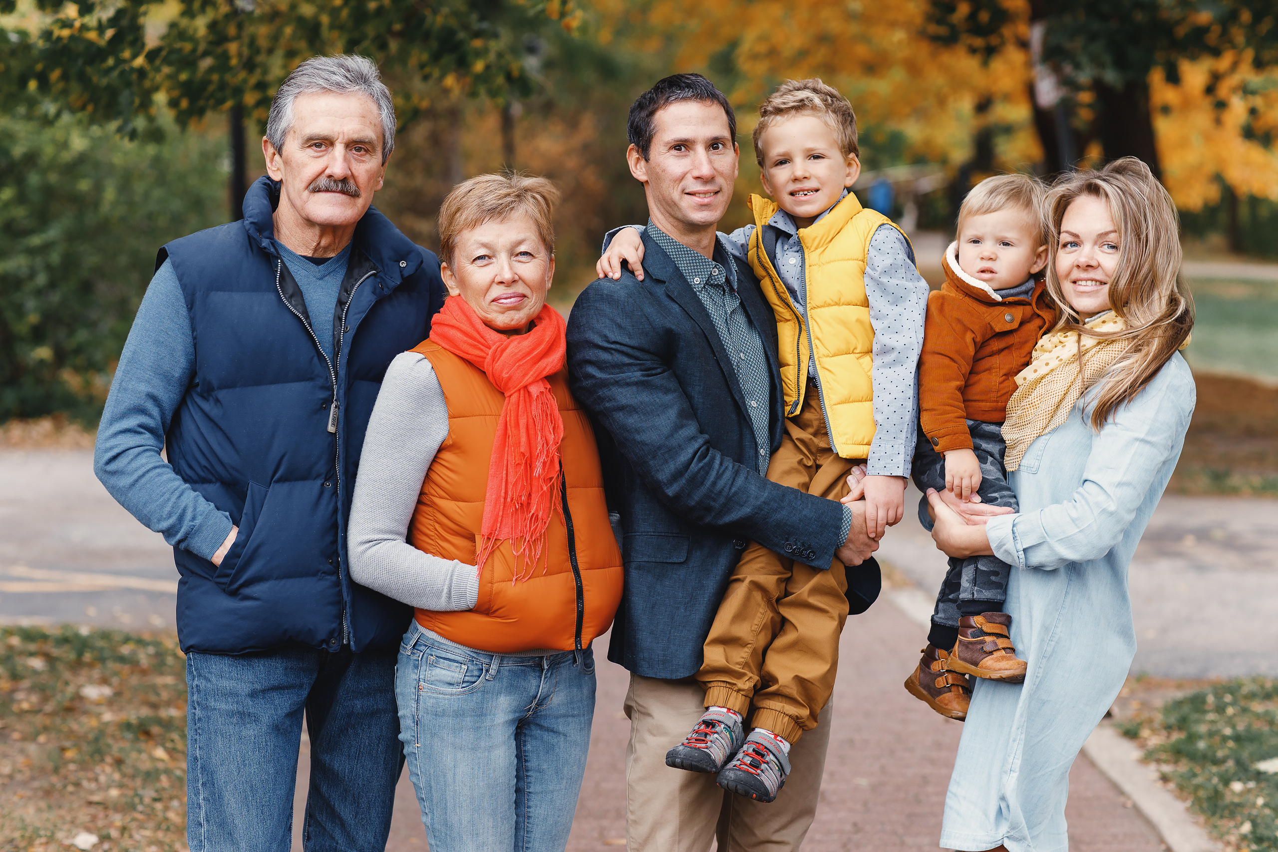 10.17.2020 Family photoshoot. Wedding family event photographer in Chicago Nick Yushevich
