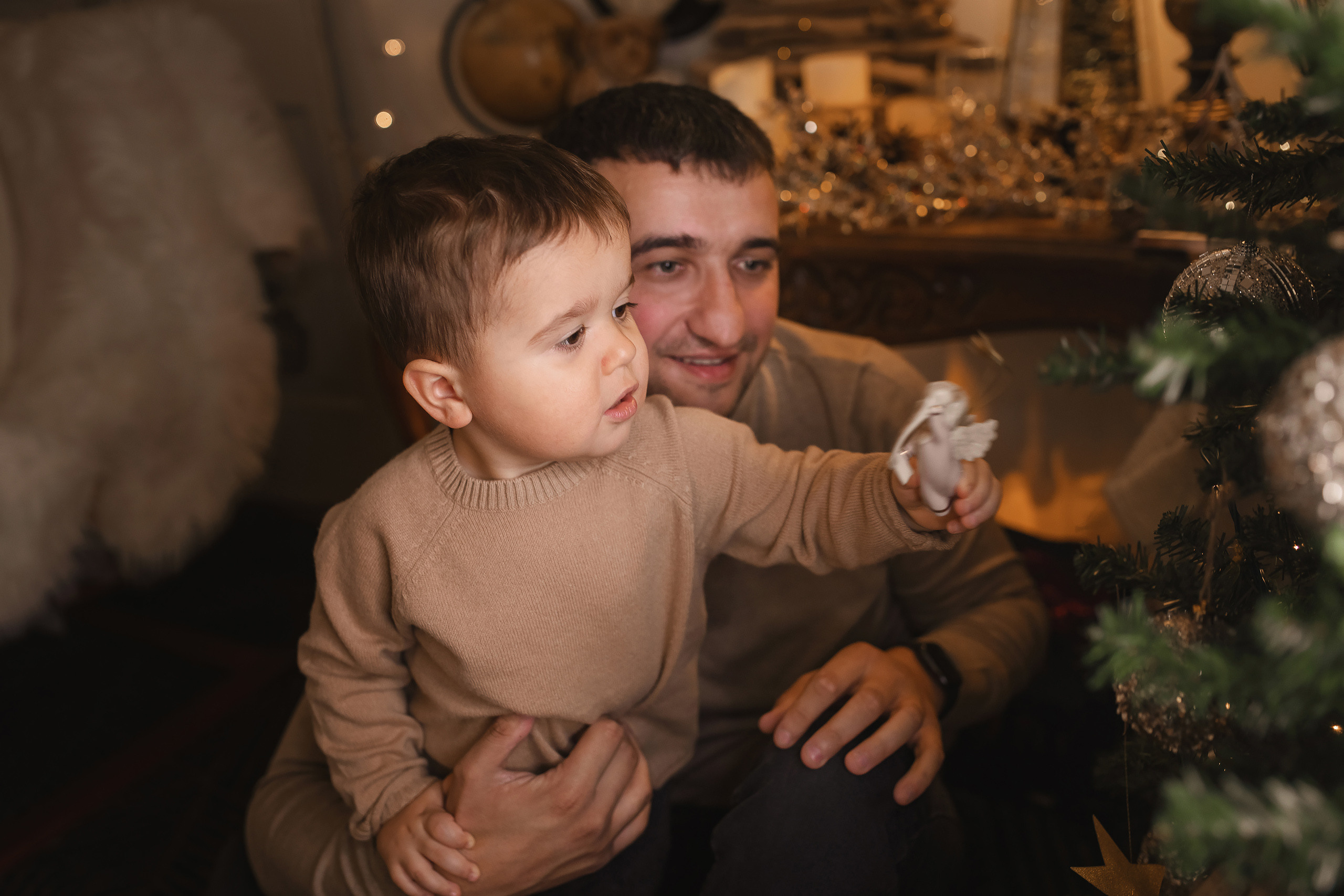 12.05.2020 Christmas Family Photoshoot 15. Wedding family event photographer in Chicago Nick Yushevich