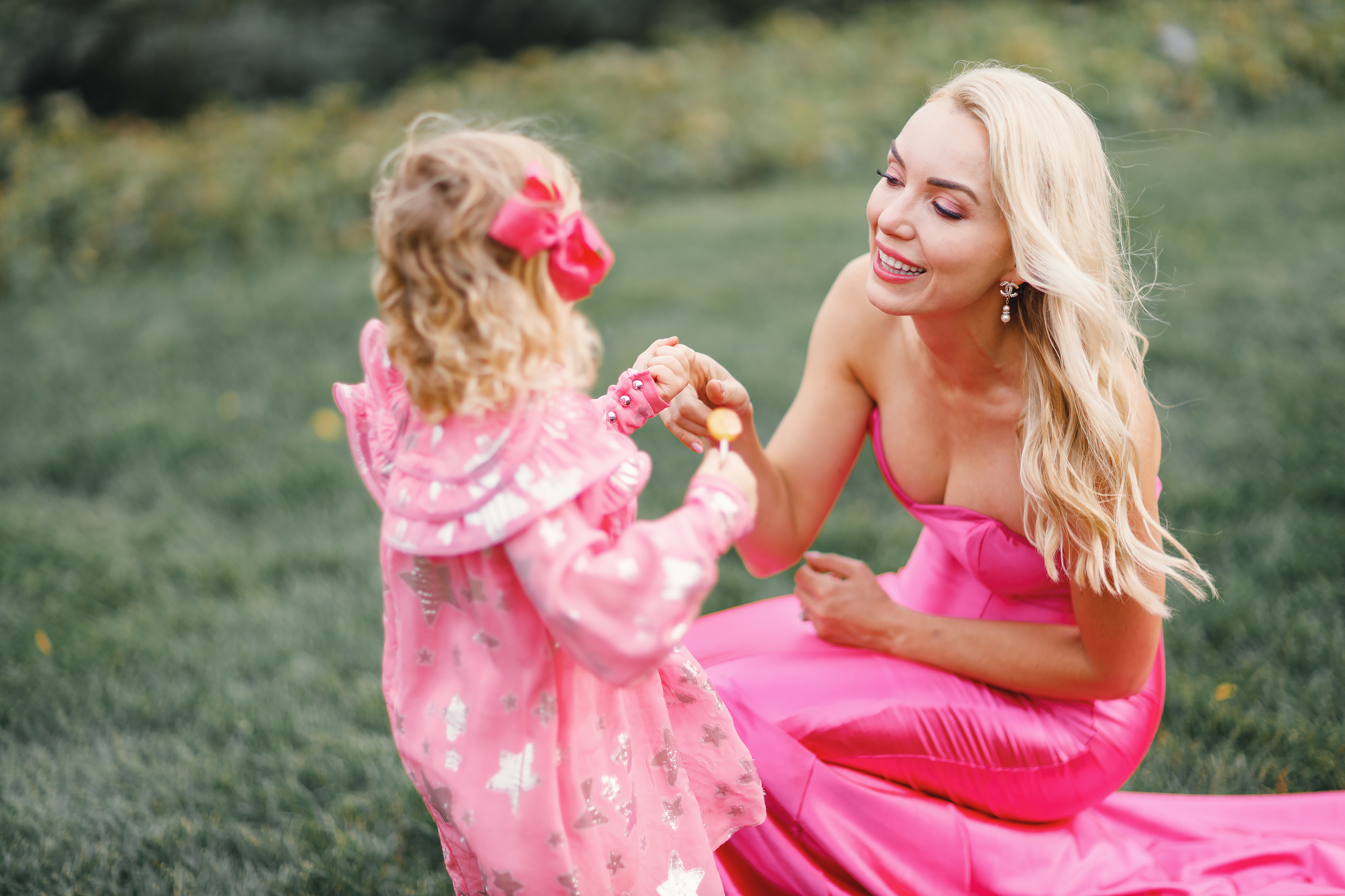 10.09.2020 Family photoshoot. Wedding family event photographer in Chicago Nick Yushevich