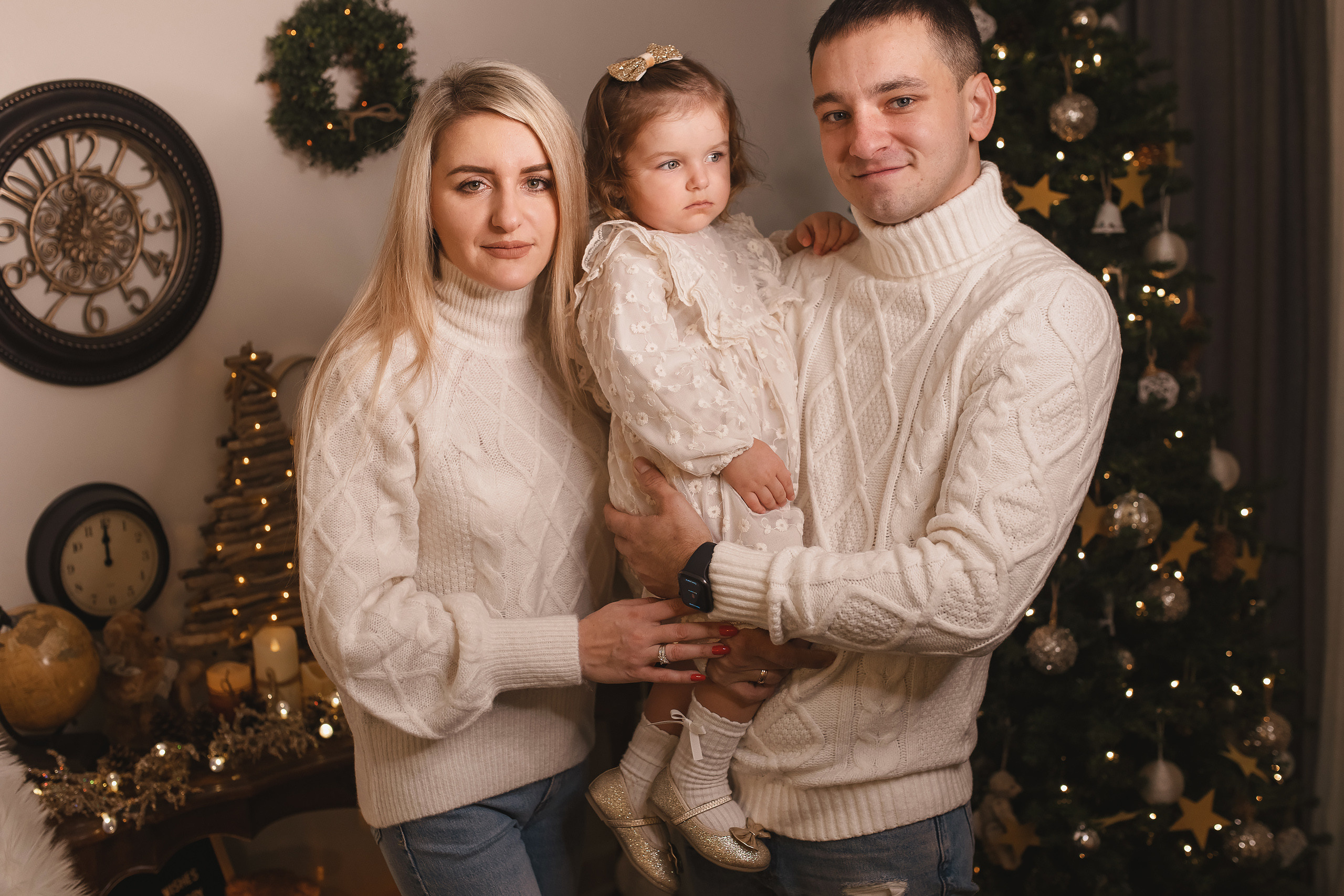 12.06.2020 Christmas Family Photoshoot 17. Wedding family event photographer in Chicago Nick Yushevich
