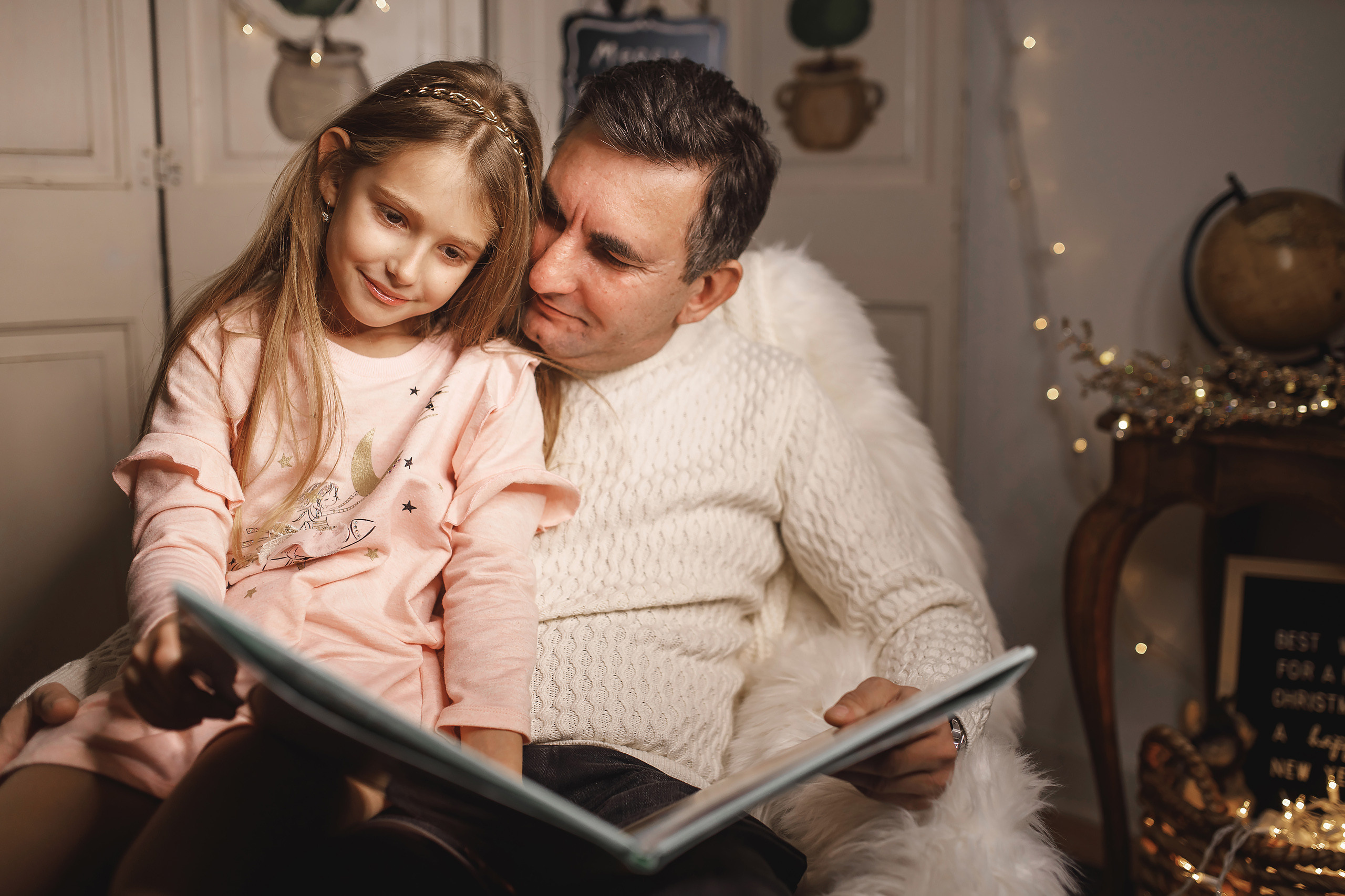 11.22.2020 Christmas Family Photoshoot 4. Wedding family event photographer in Chicago Nick Yushevich