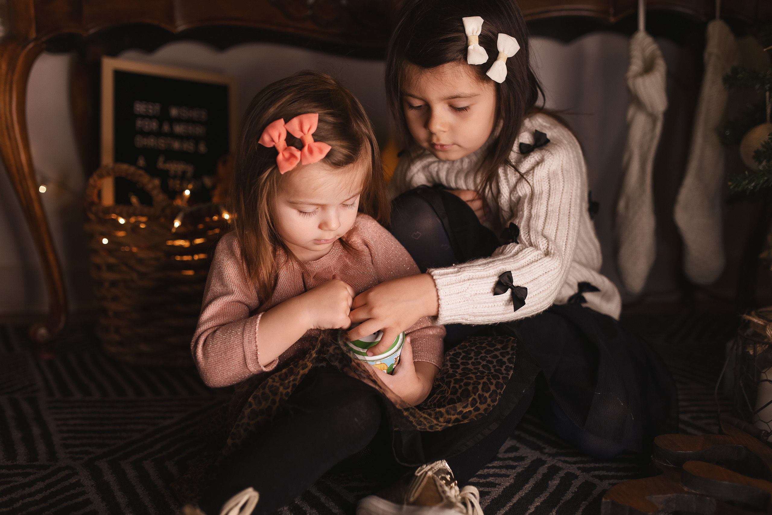 12.06.2020 Christmas Family Photoshoot 18. Wedding family event photographer in Chicago Nick Yushevich