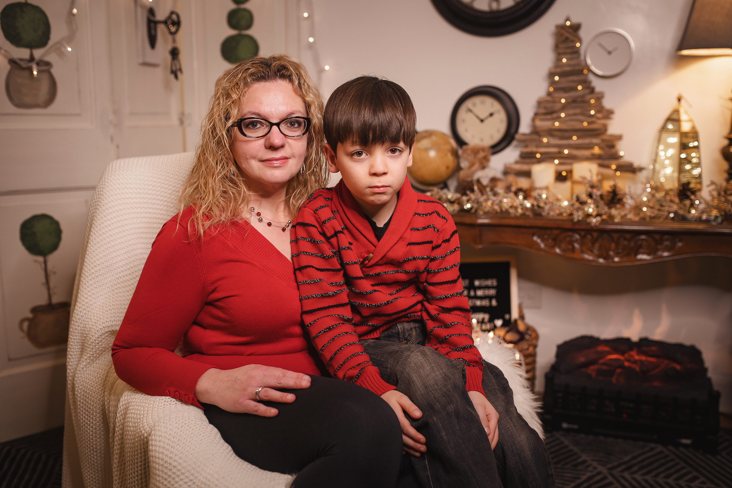 12.05.2020 Christmas Family Photoshoot 12. Wedding family event photographer in Chicago Nick Yushevich