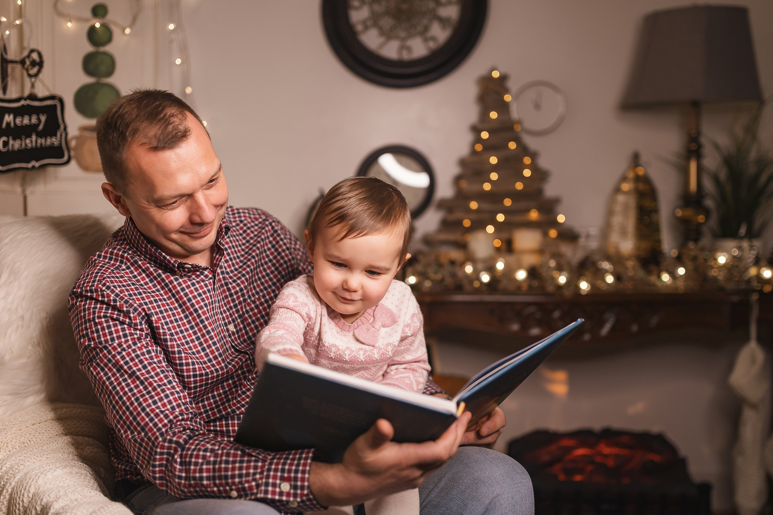12.06.2020 Christmas Family Photoshoot 16. Wedding family event photographer in Chicago Nick Yushevich