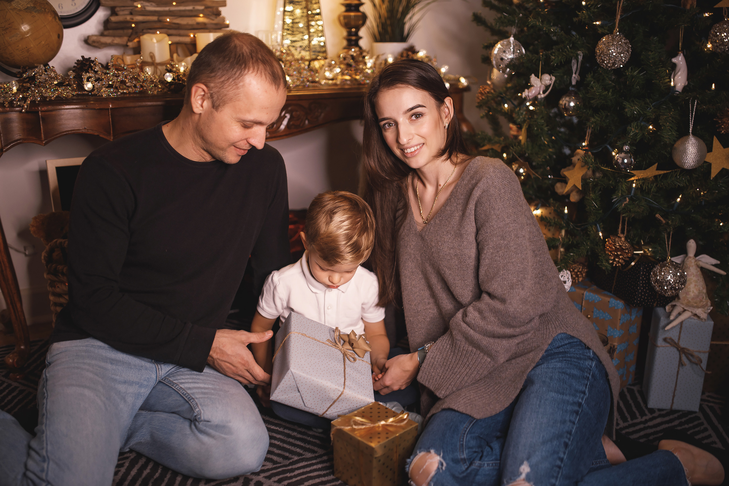 Christmas 20201107. Wedding family event photographer in Chicago Nick Yushevich