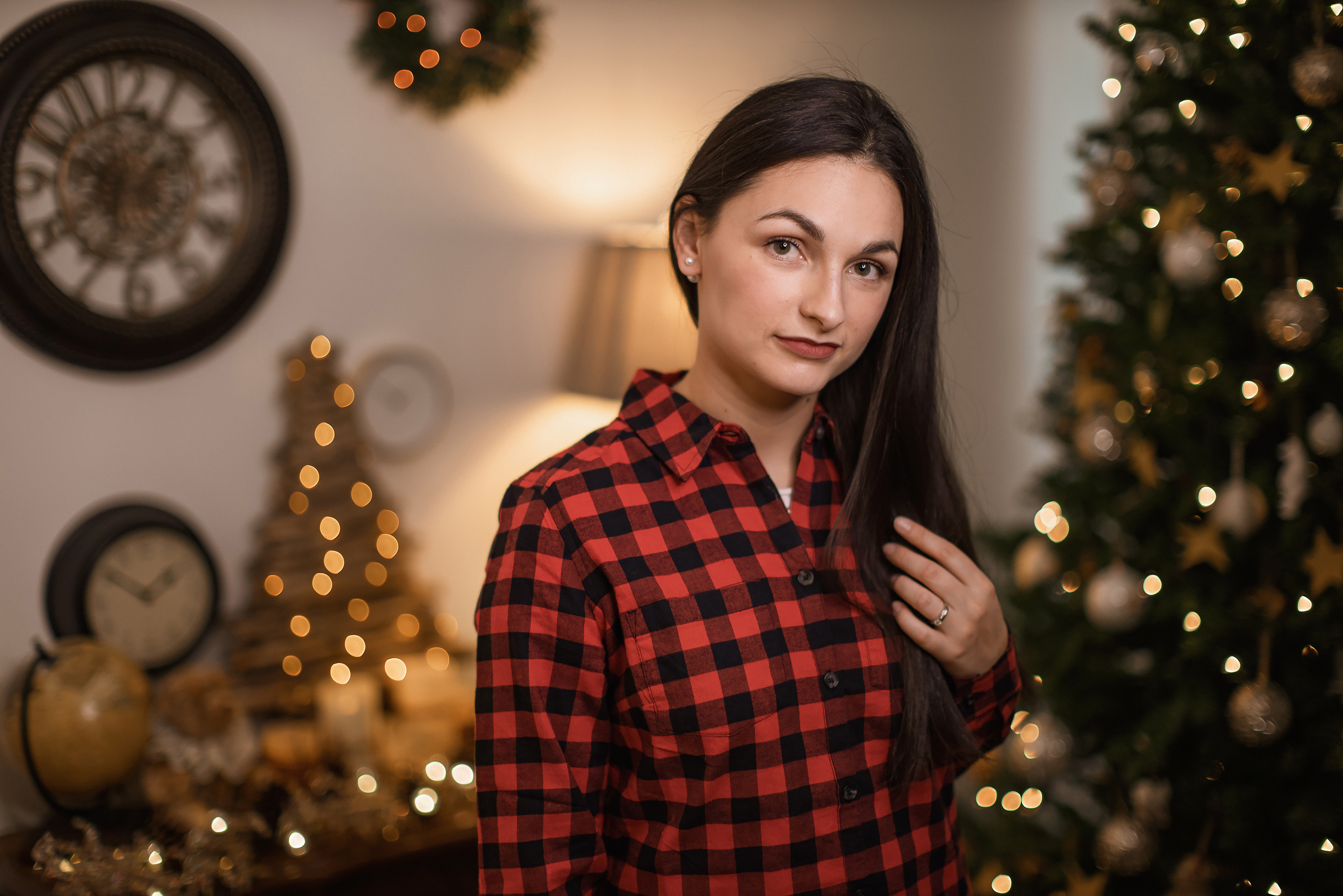 11.29.2020 Christmas Family Photoshoot 9. Wedding family event photographer in Chicago Nick Yushevich