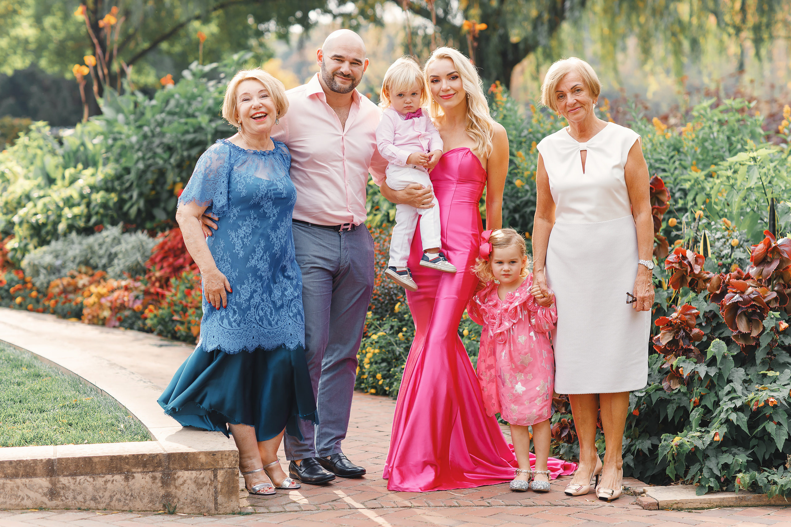 10.09.2020 Family photoshoot. Wedding family event photographer in Chicago Nick Yushevich