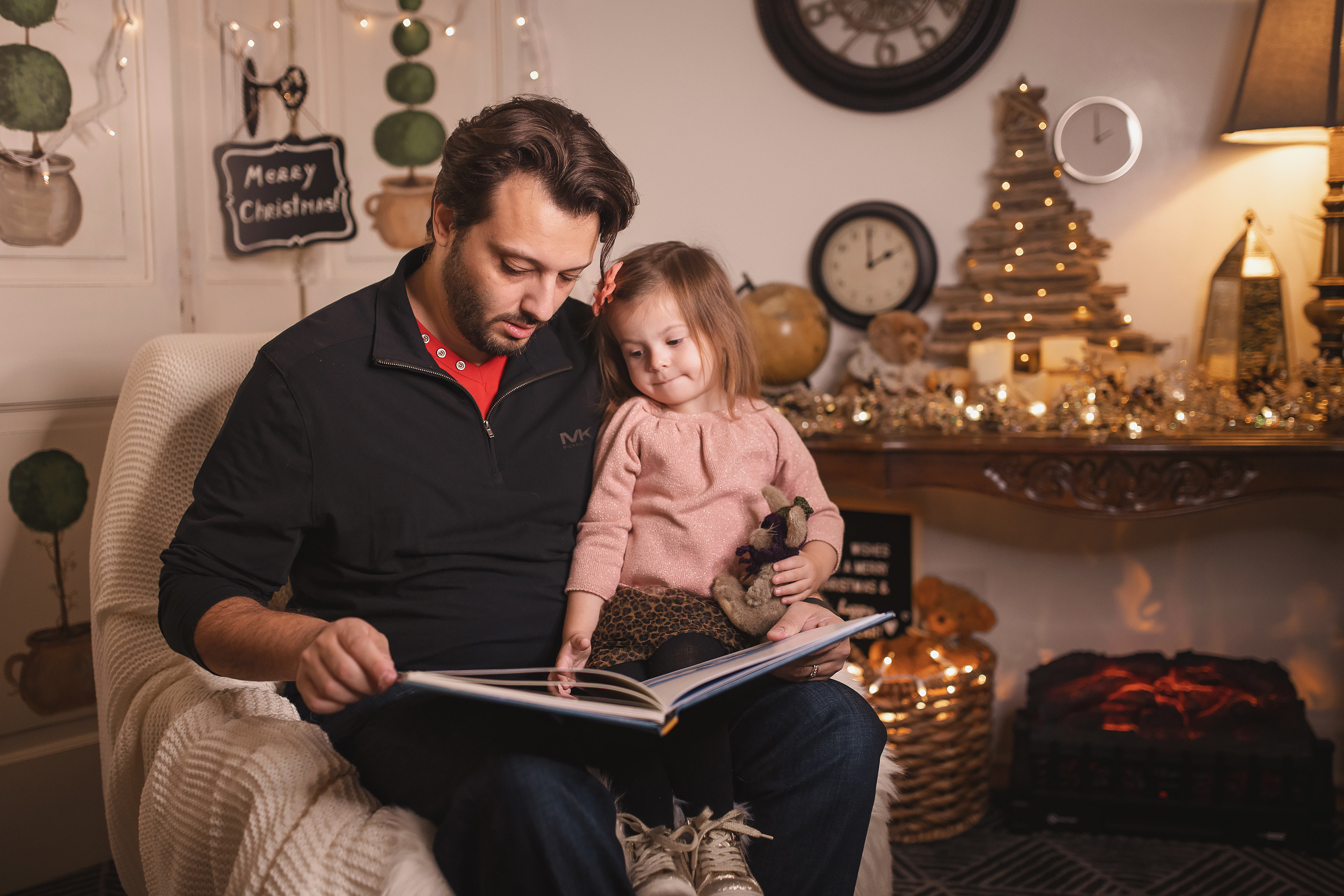 12.06.2020 Christmas Family Photoshoot 18. Wedding family event photographer in Chicago Nick Yushevich