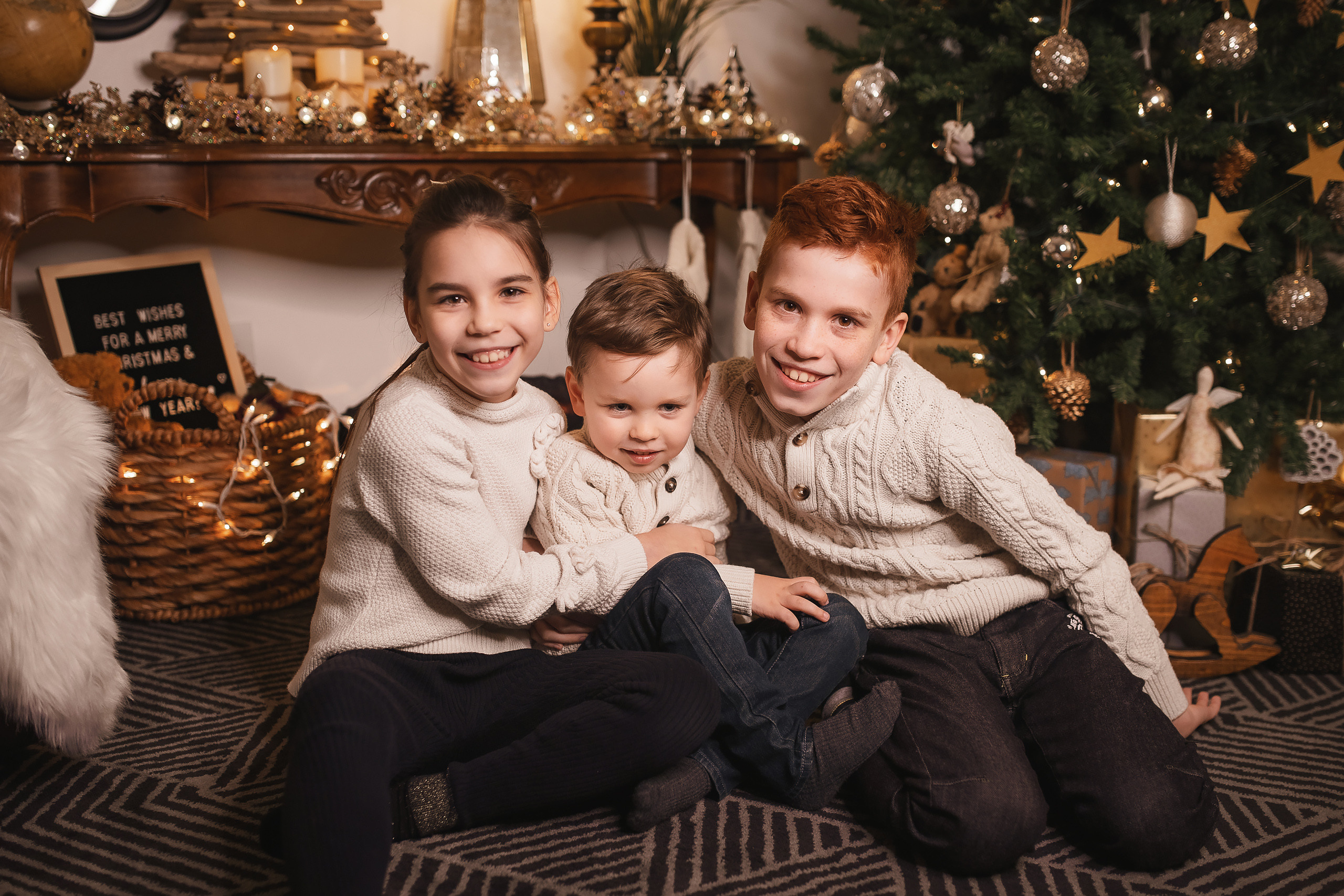 11.28.2020 Christmas Family Photoshoot 5. Wedding family event photographer in Chicago Nick Yushevich