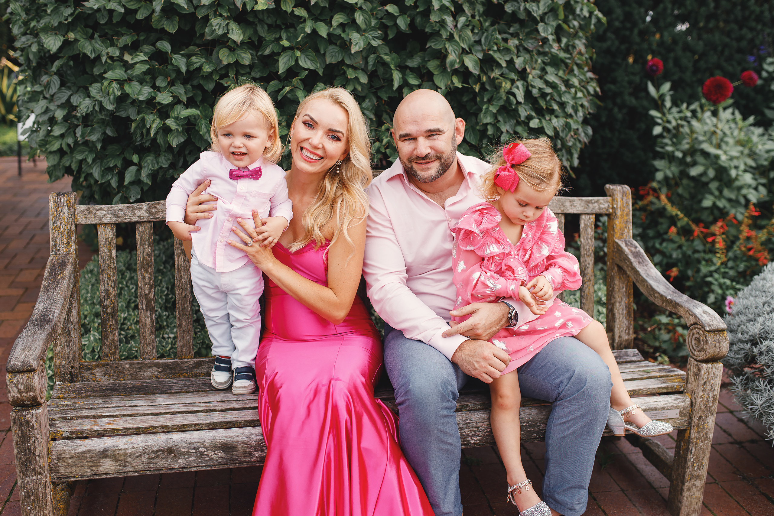 10.09.2020 Family photoshoot. Wedding family event photographer in Chicago Nick Yushevich