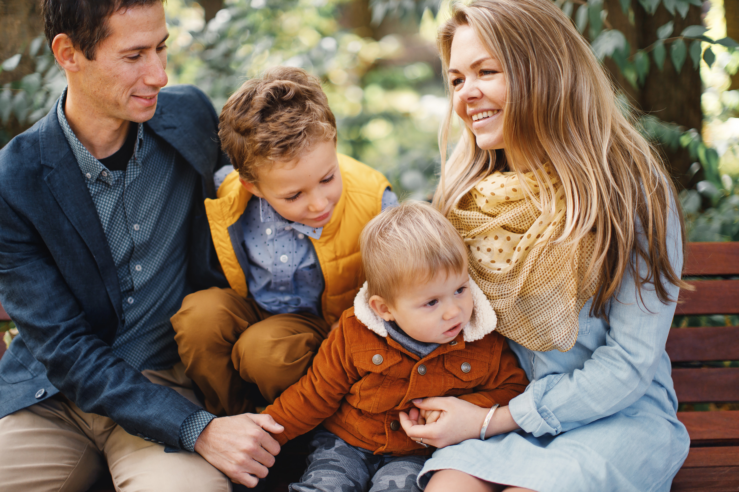 10.17.2020 Family photoshoot. Wedding family event photographer in Chicago Nick Yushevich